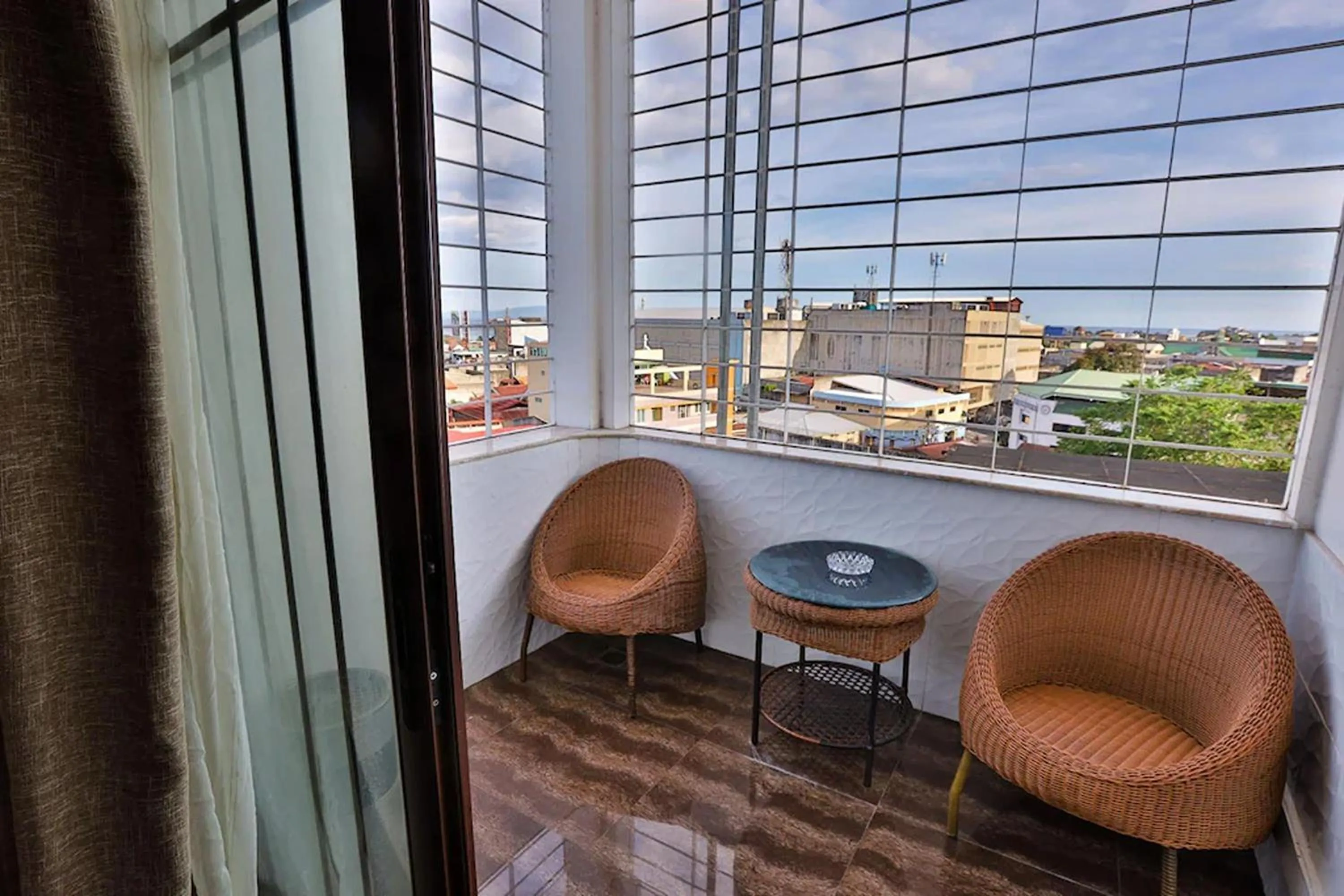 Seating area in Hotel Essencia
