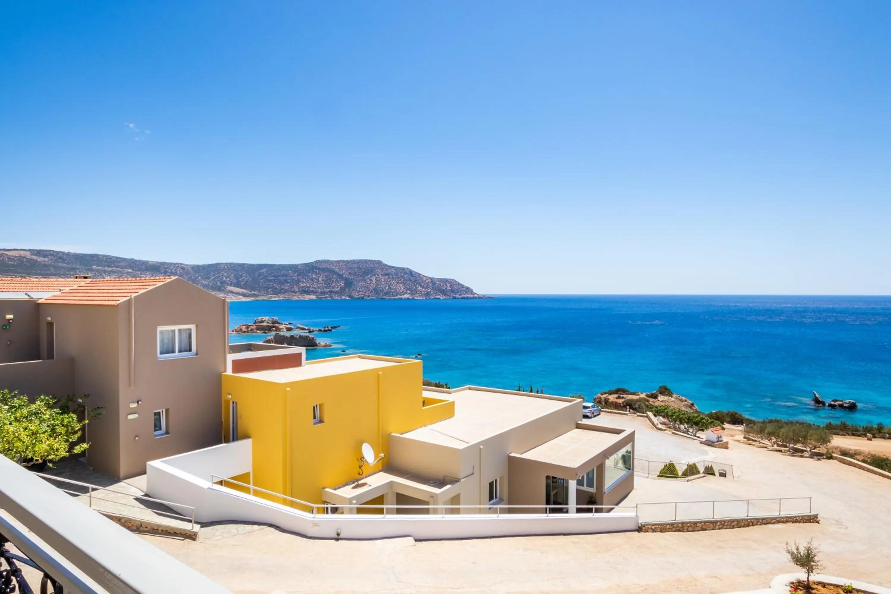 Apolis Beachscape Hotel