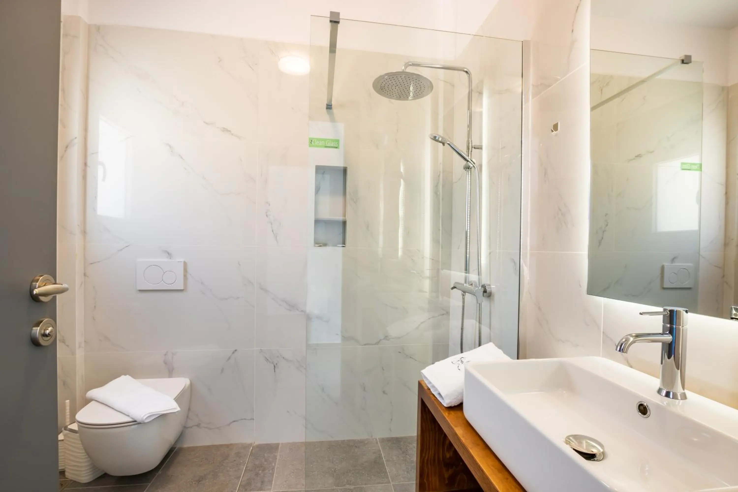 Apolis Beachscape Hotel