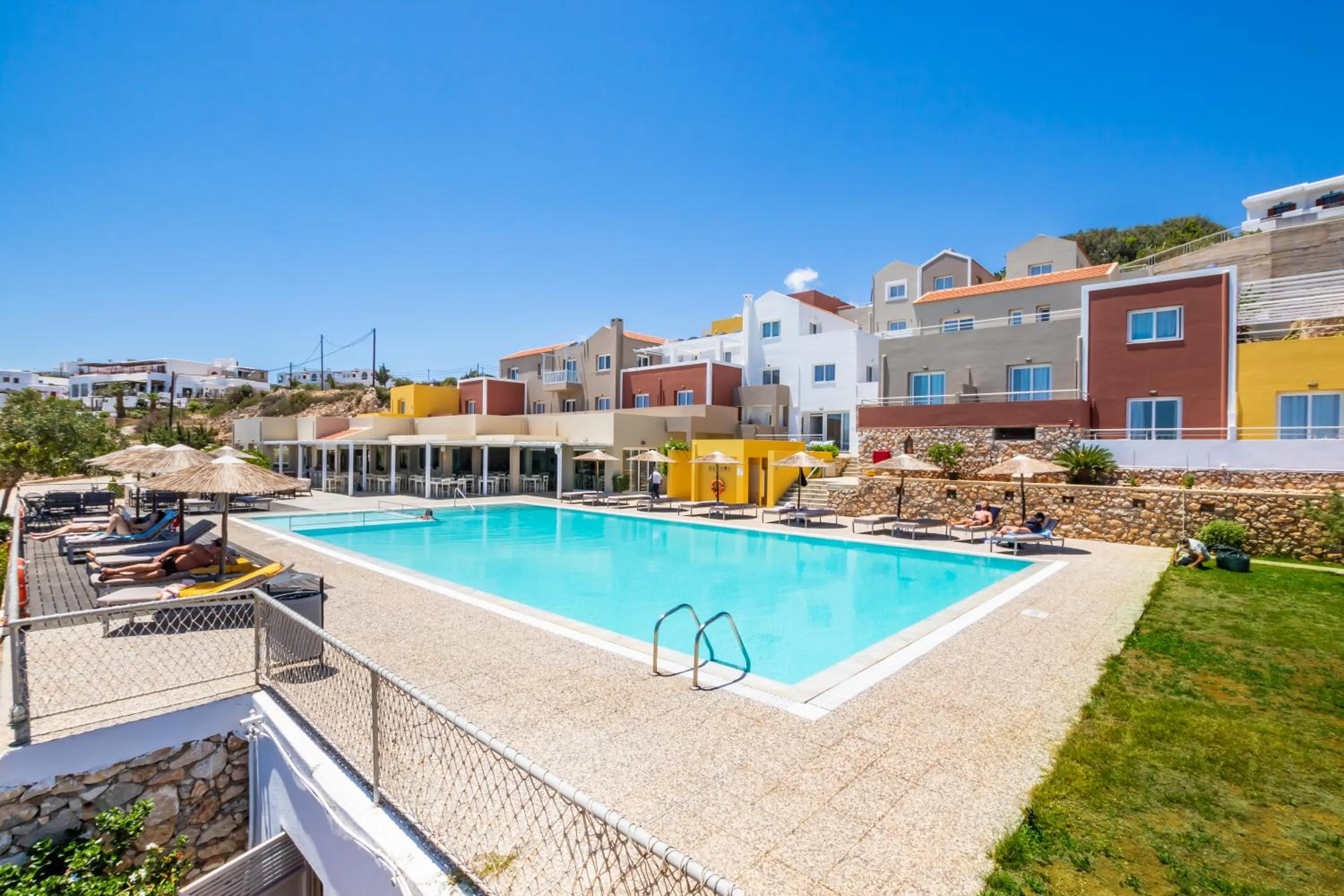 Apolis Beachscape Hotel