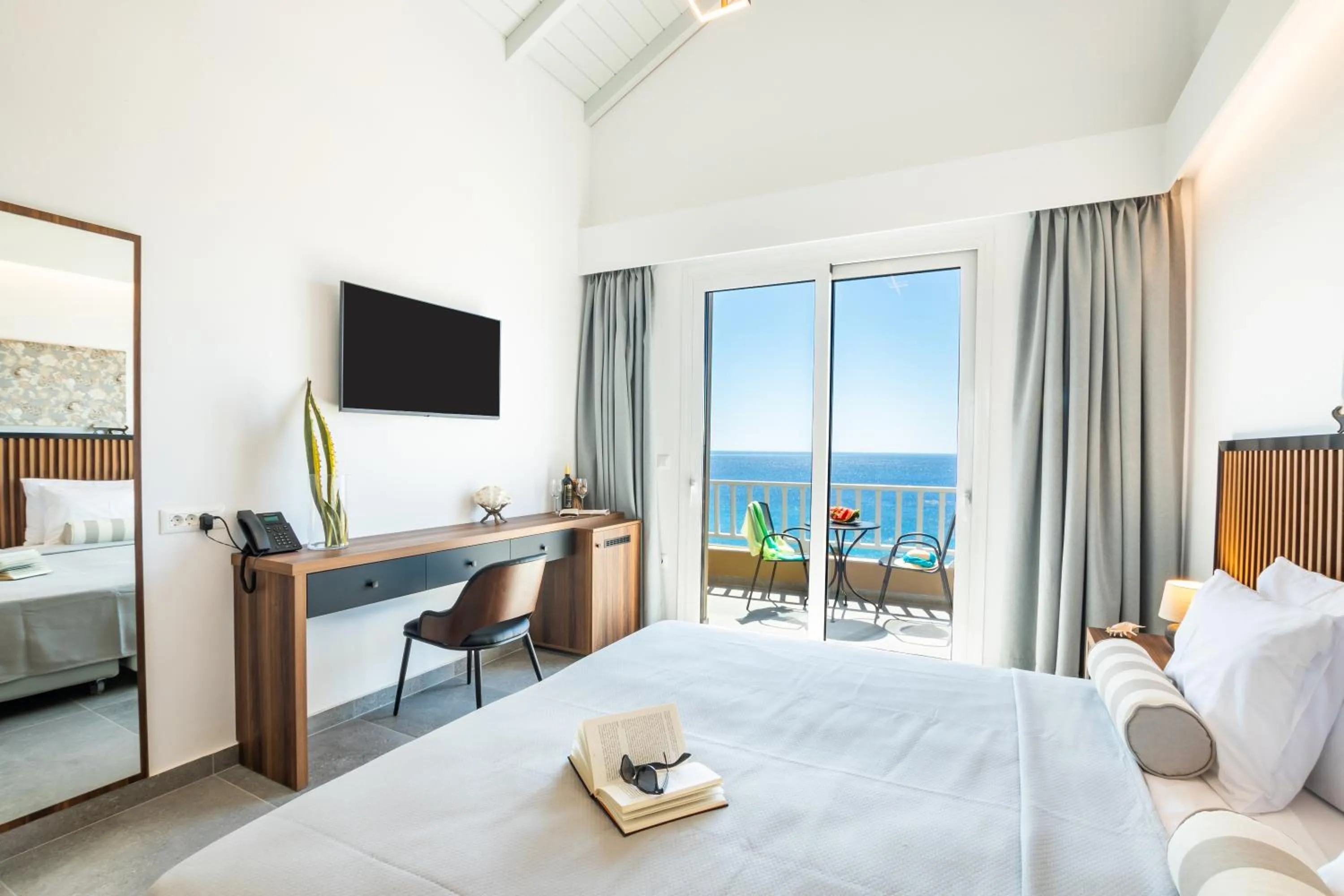 Bed in Apolis Beachscape Hotel