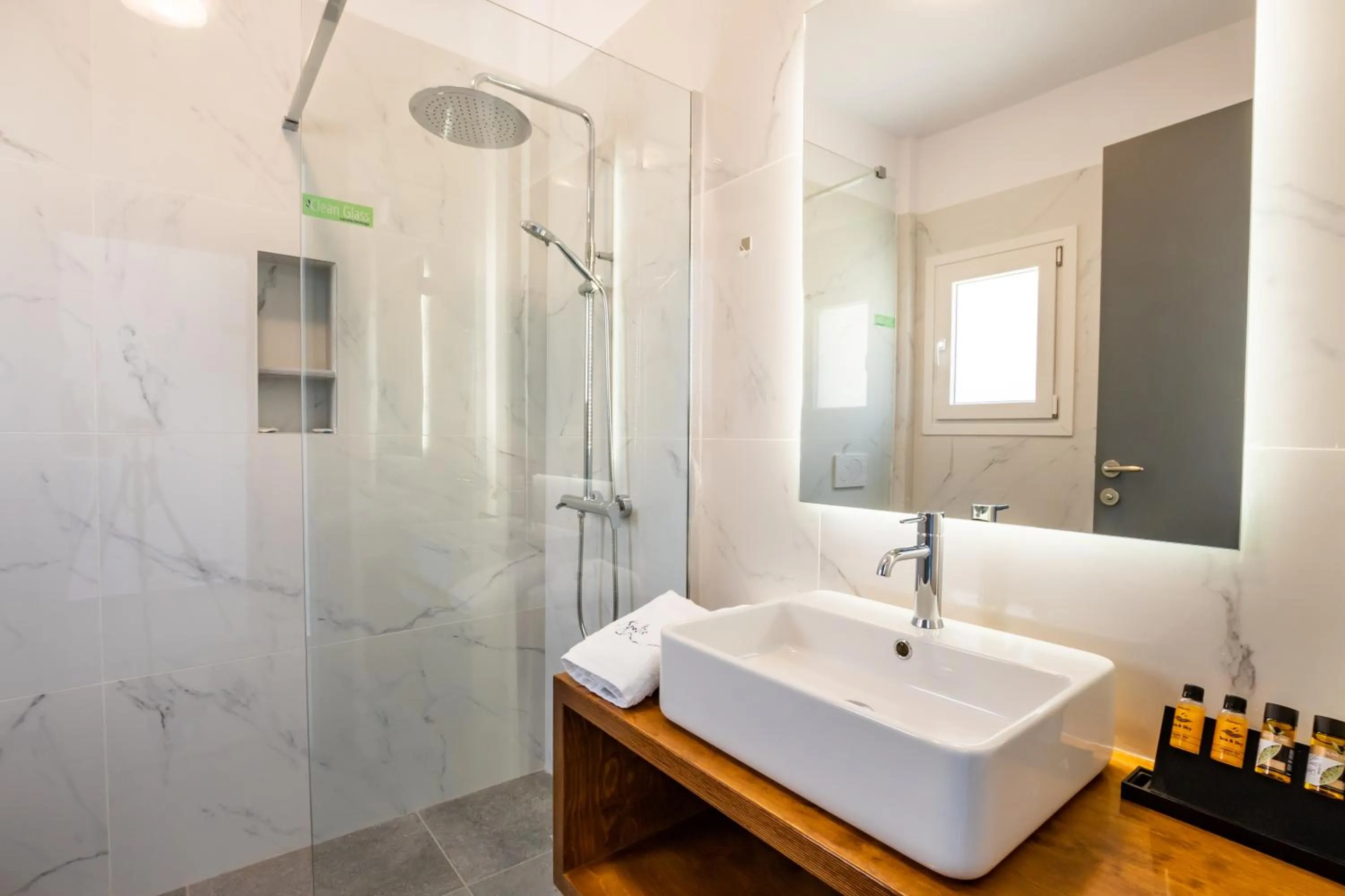 Apolis Beachscape Hotel