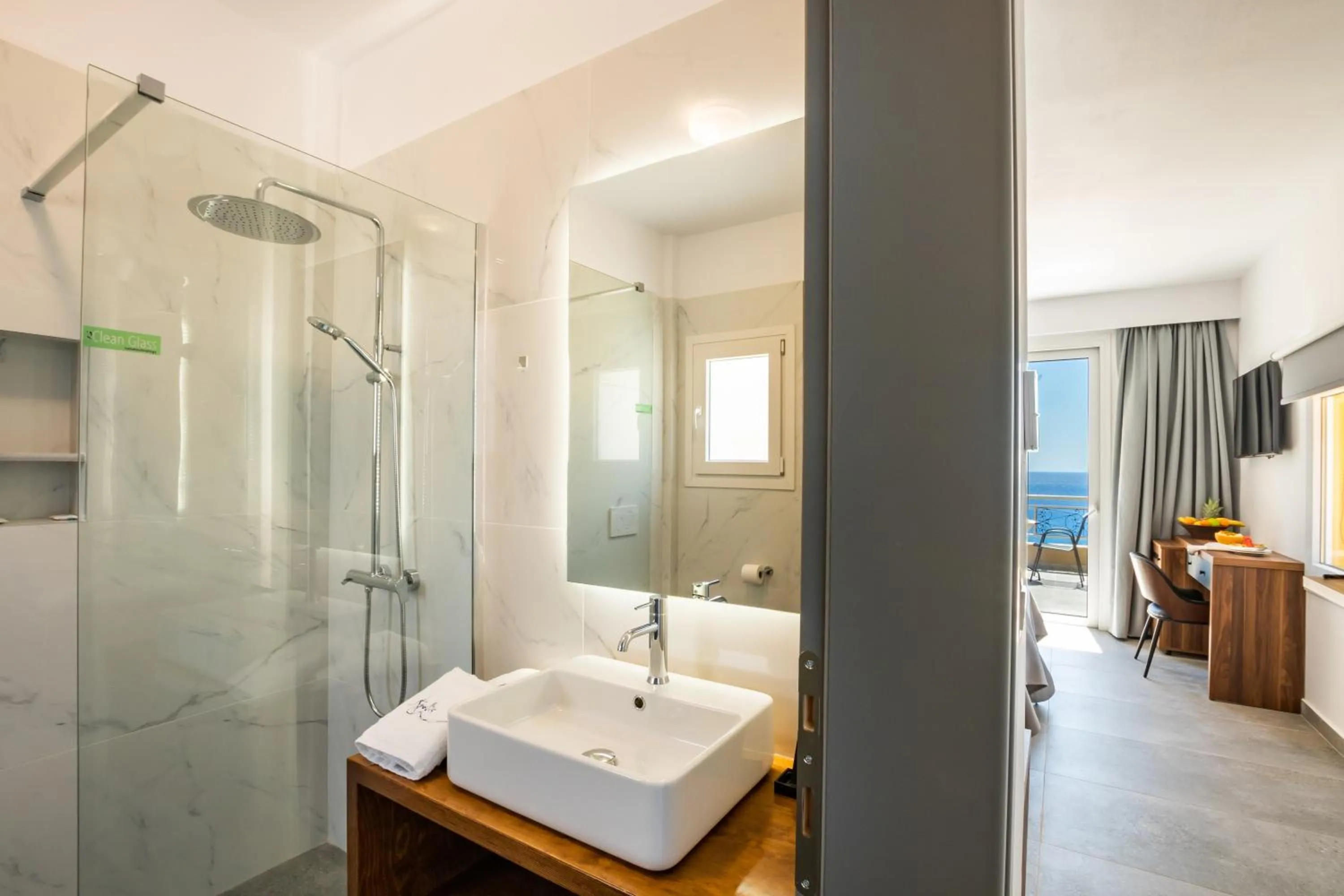 Apolis Beachscape Hotel