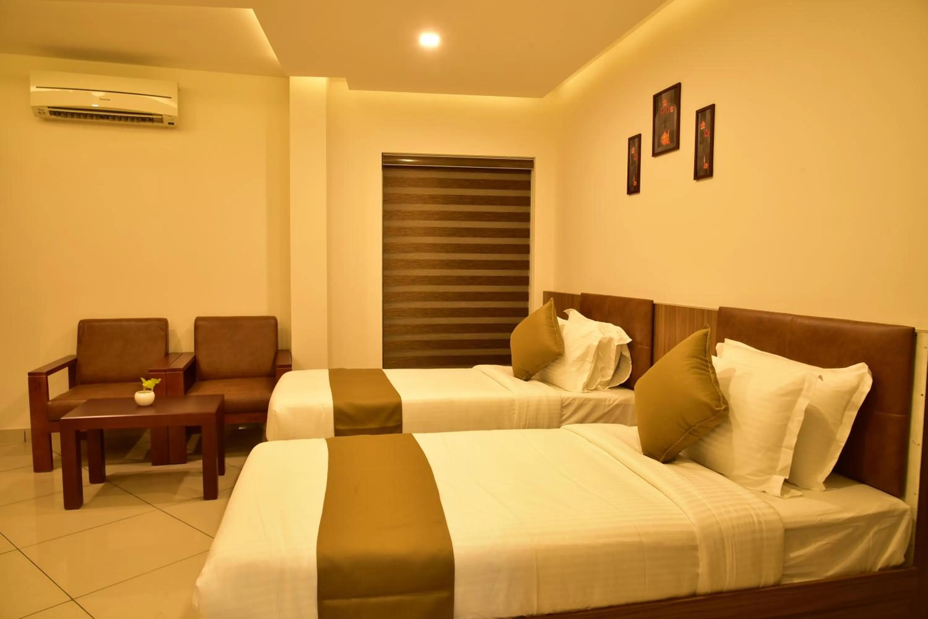 Bed in WHITE SUITE HOTEL