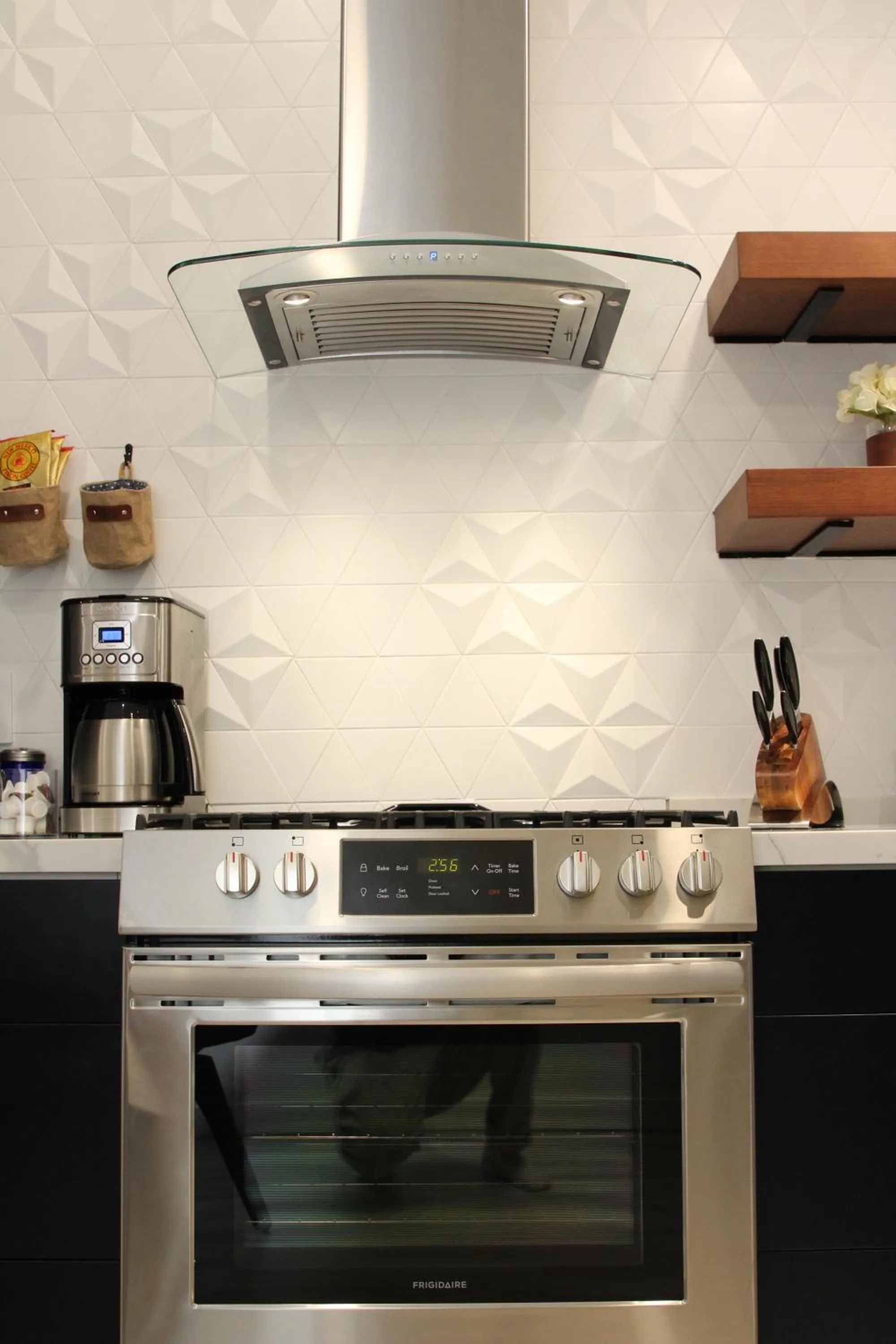 Kitchen or kitchenette in The Retreat at Angel Fire