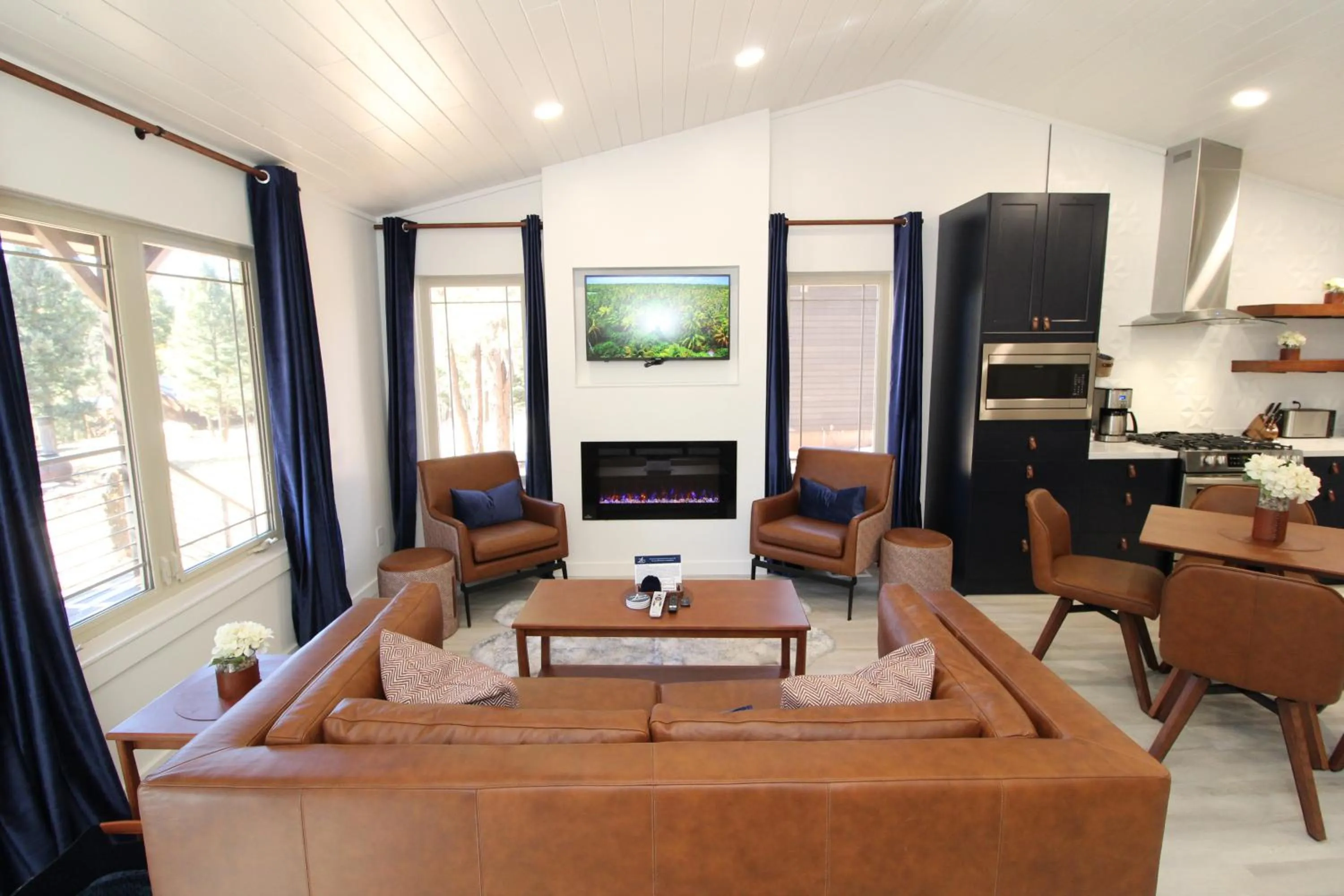 Living room in The Retreat at Angel Fire