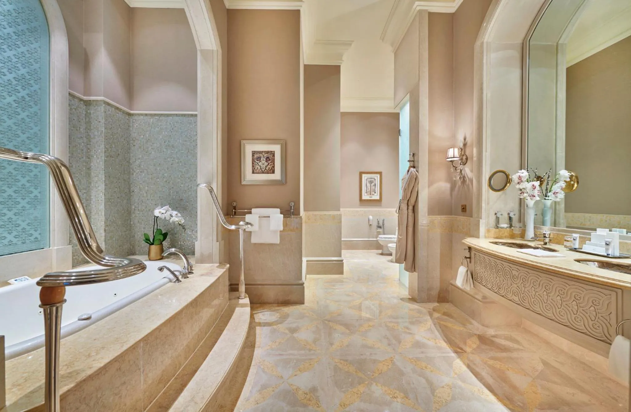 Bathroom in Emirates Palace Mandarin Oriental, Abu Dhabi