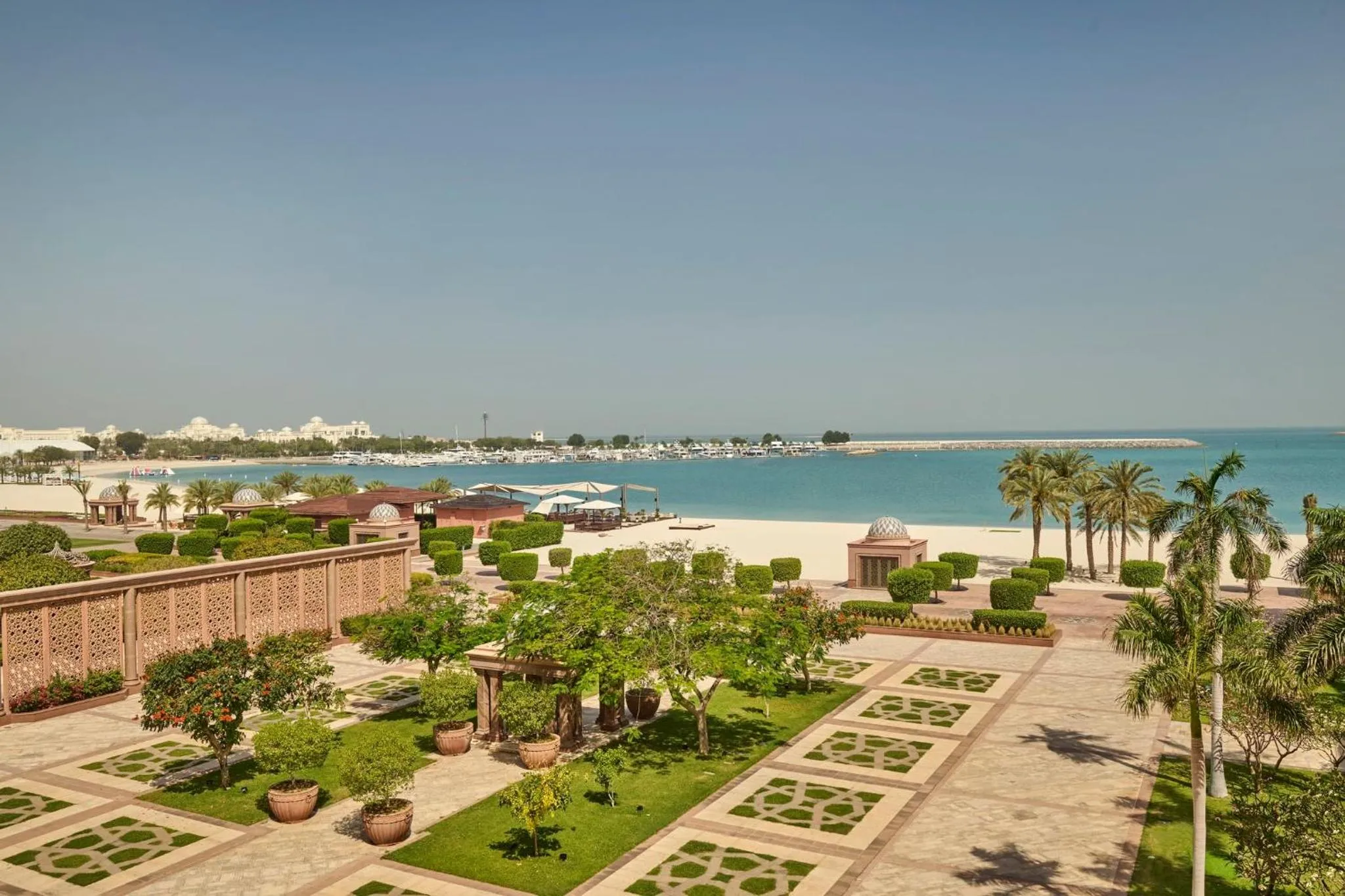 Property building in Emirates Palace Mandarin Oriental, Abu Dhabi