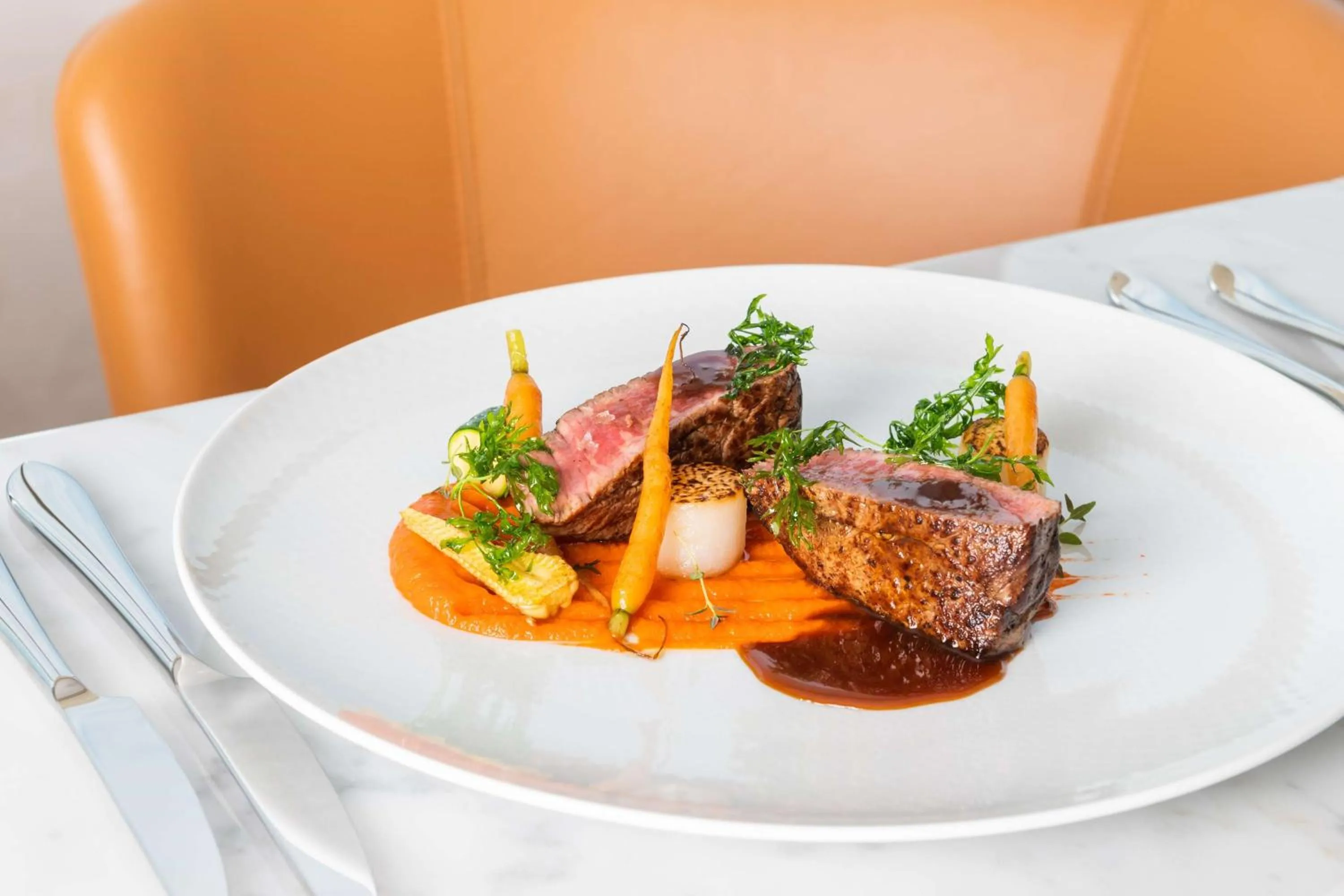 Restaurant/places to eat in JA Palm Tree Court, Dubai