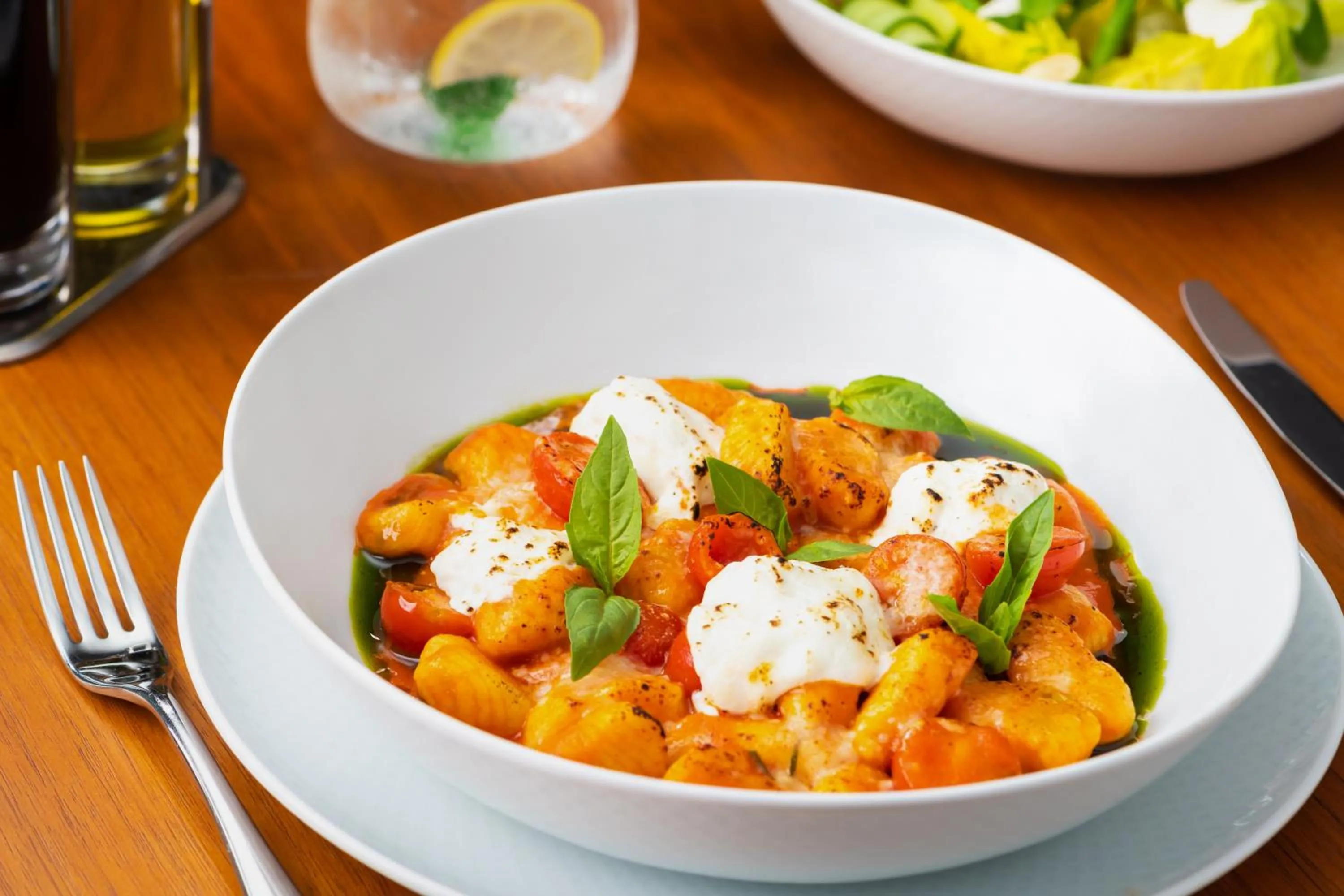 Food in JA Palm Tree Court, Dubai