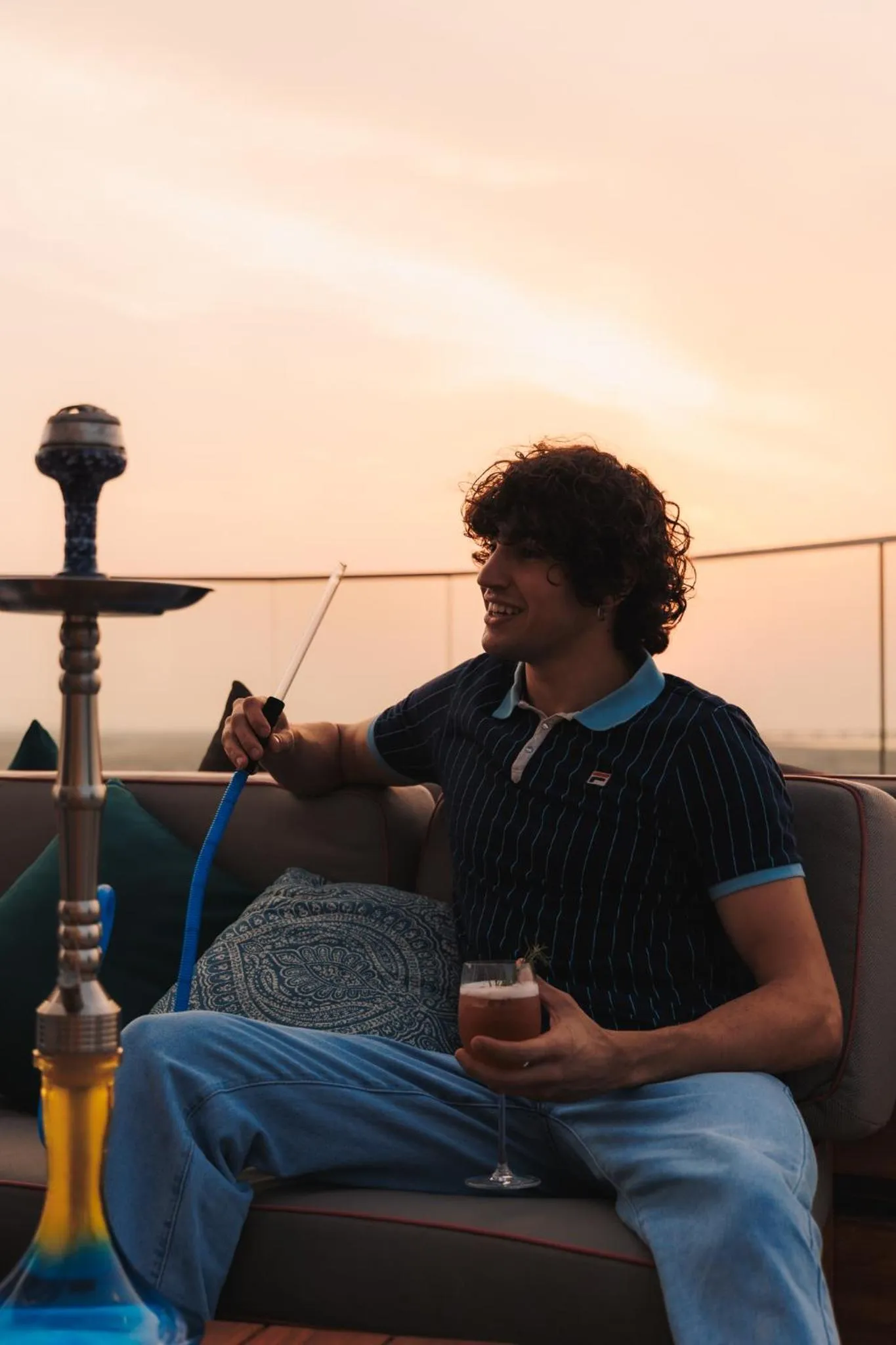 Lounge or bar in JA Palm Tree Court, Dubai