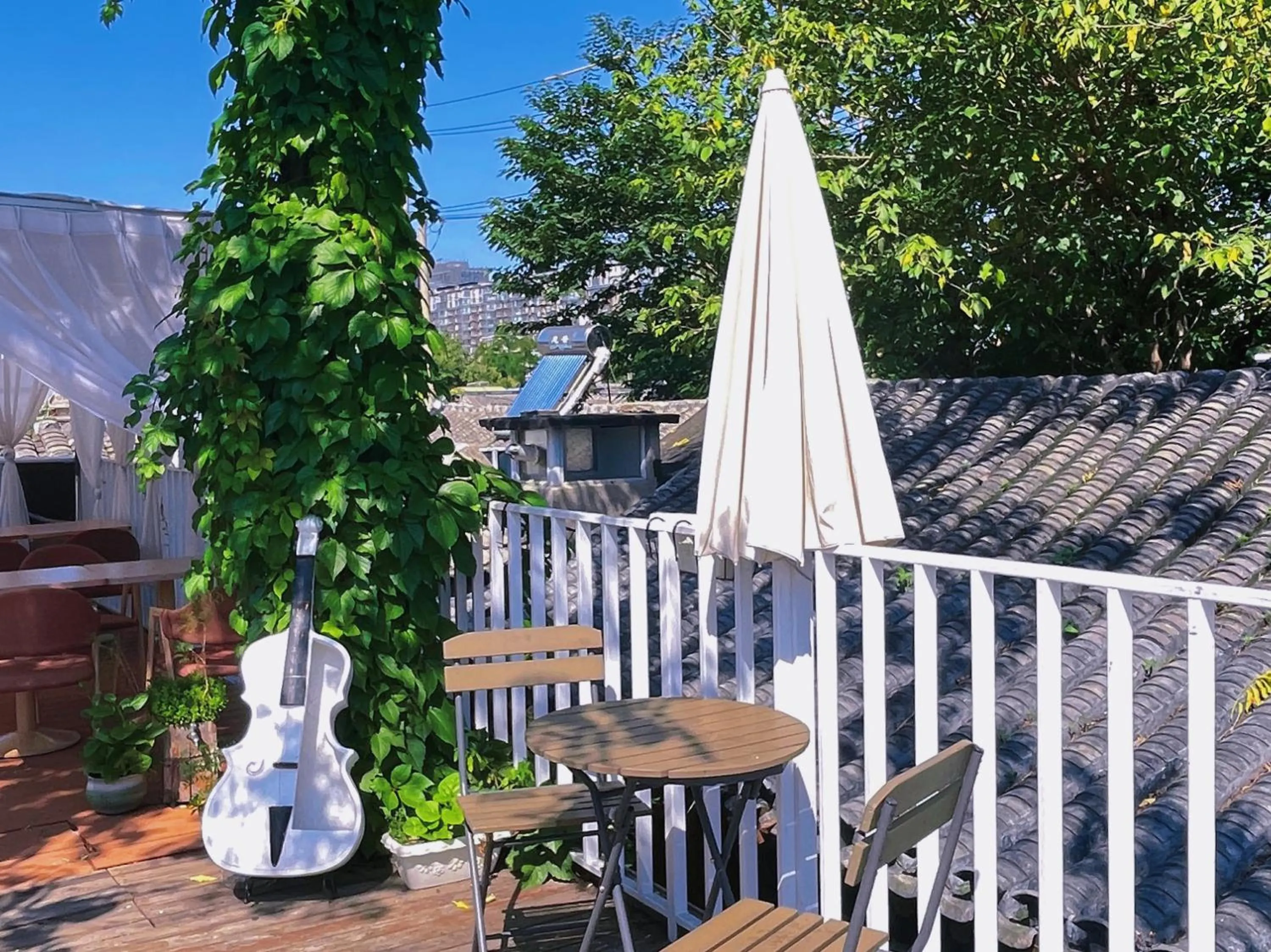 Balcony/Terrace in Templeside Beijing