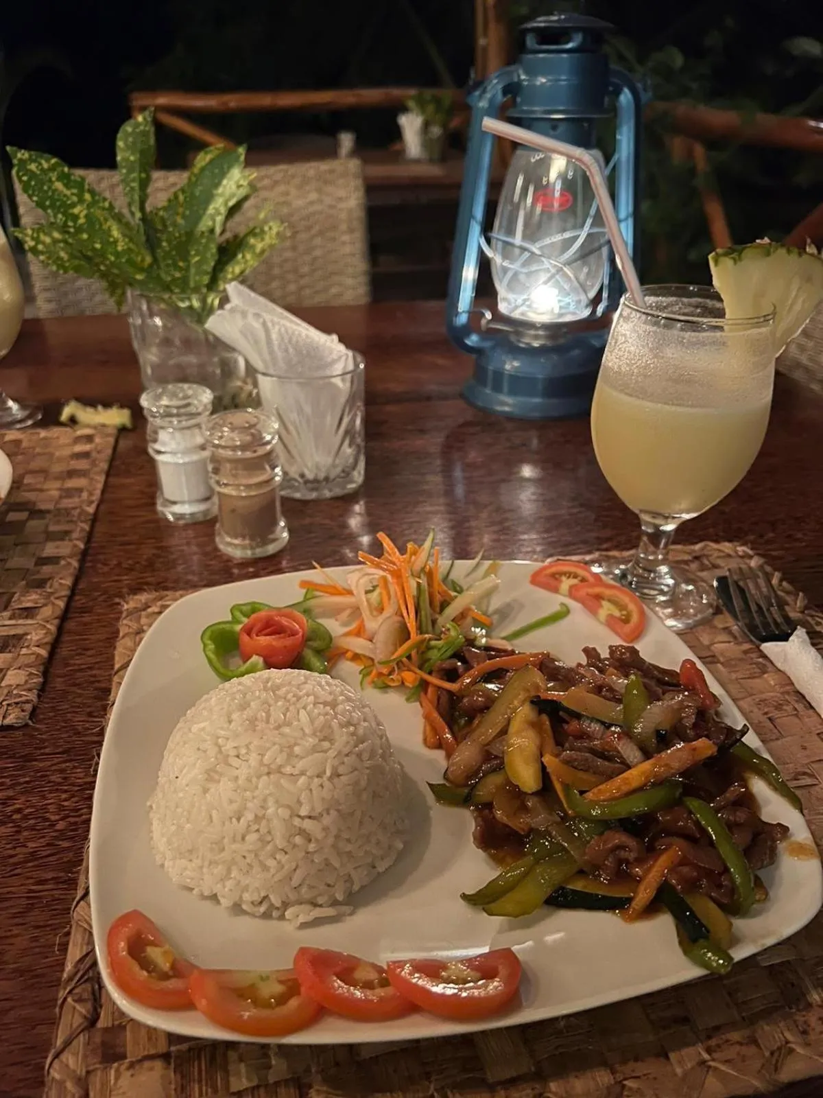 Food in Mimi na wewe villa