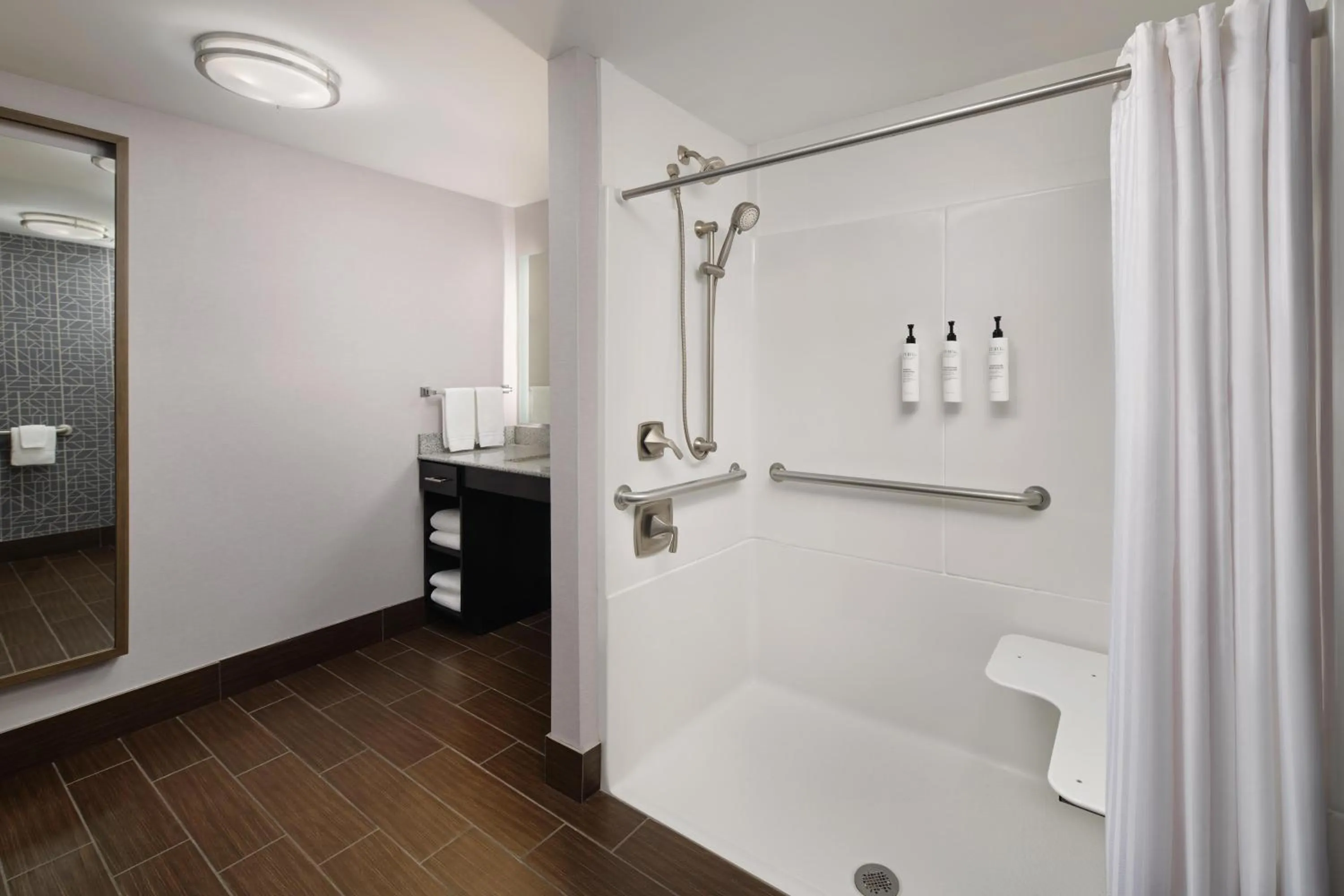 Bathroom in Homewood Suites by Hilton Columbus OSU, OH