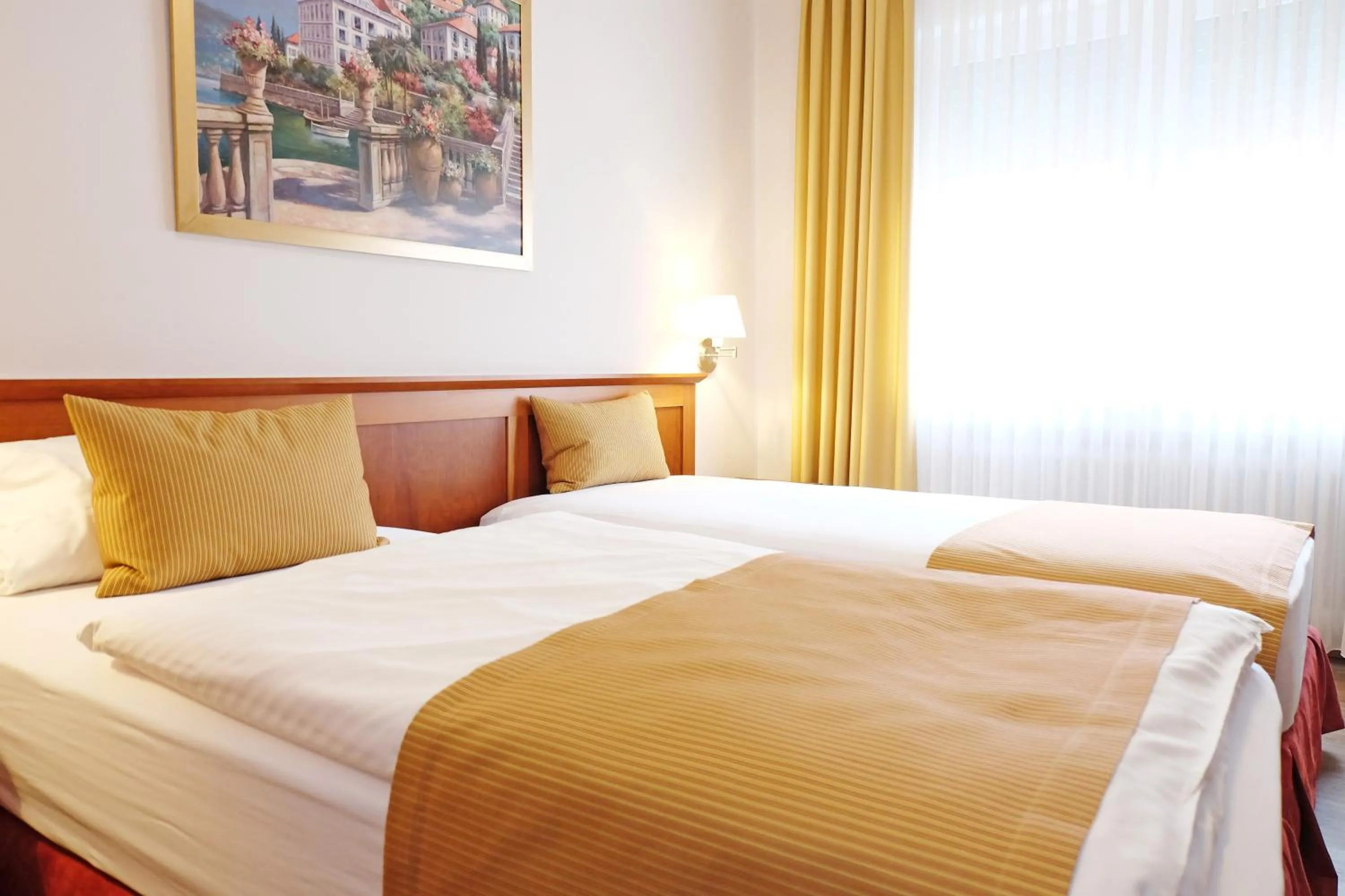 Bedroom, Bed in Hotel Mennicken