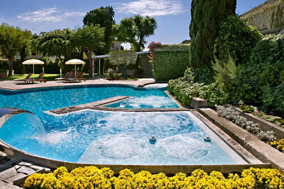 Pool view in Terme Europa