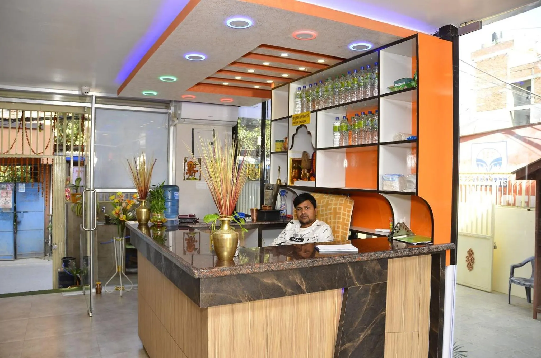 Lobby or reception in Hotel Ramanam