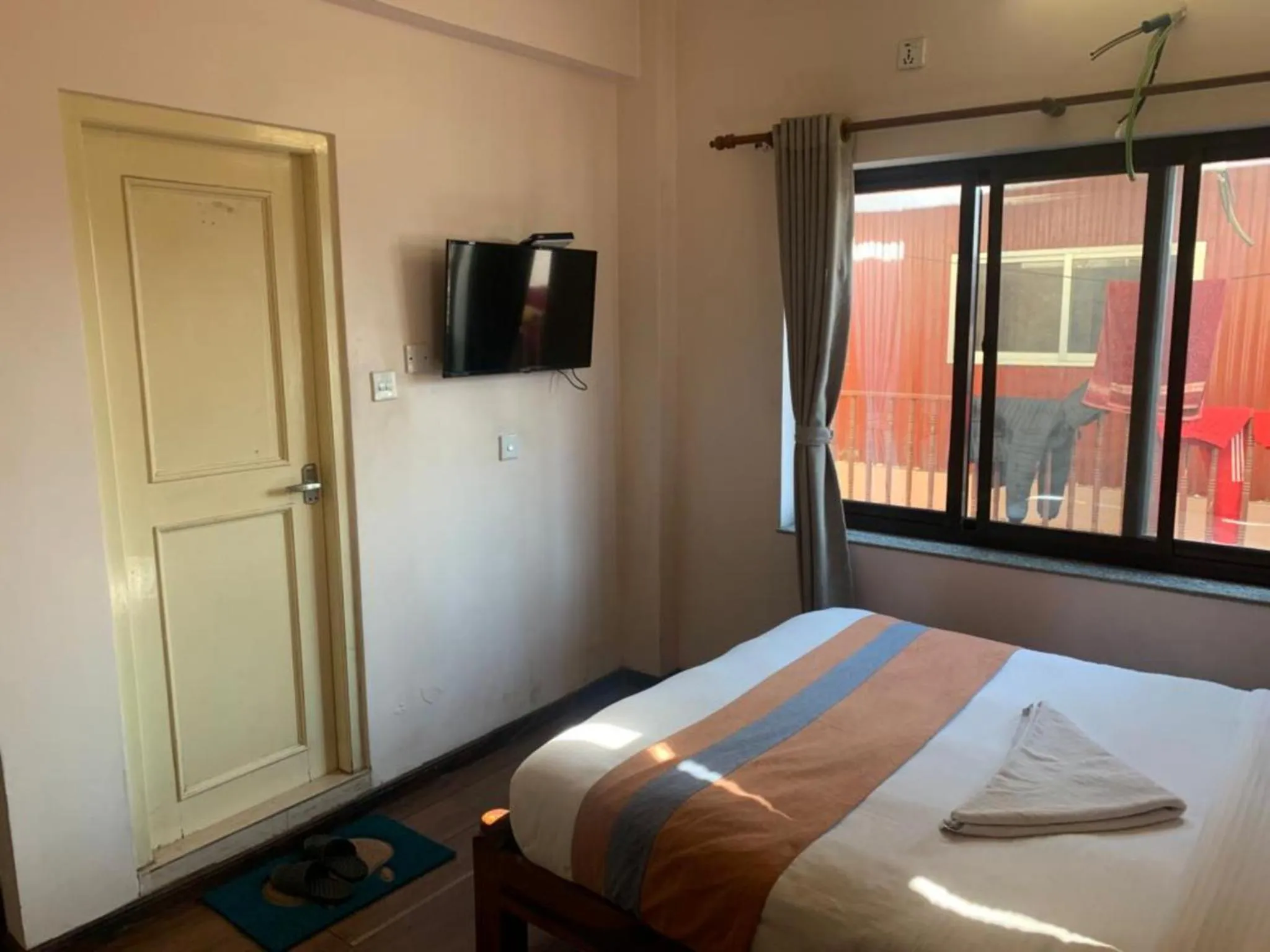 Bedroom, Bed in Hotel Ramanam