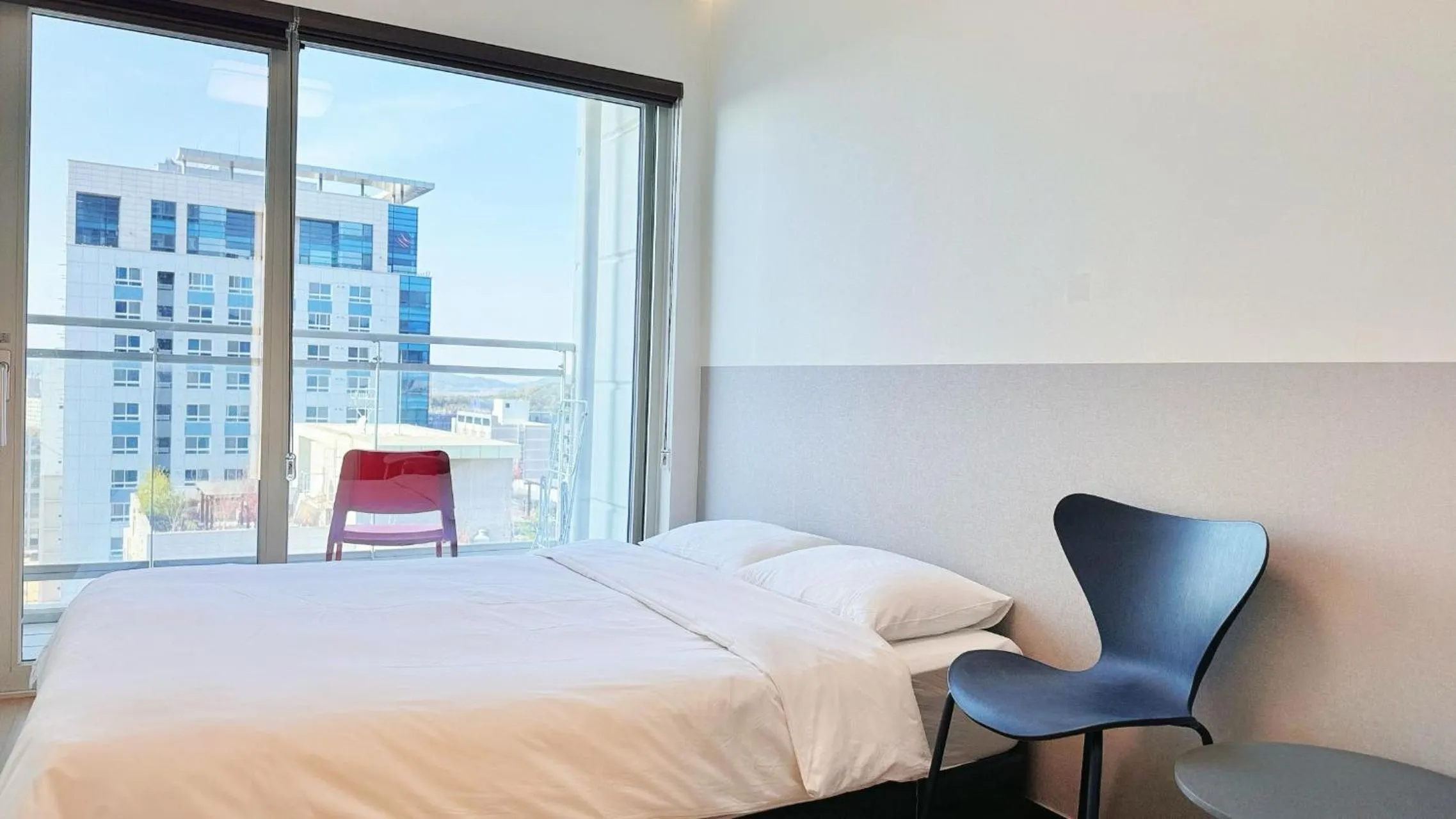 Bed in Shine Hotel Incheon Airport