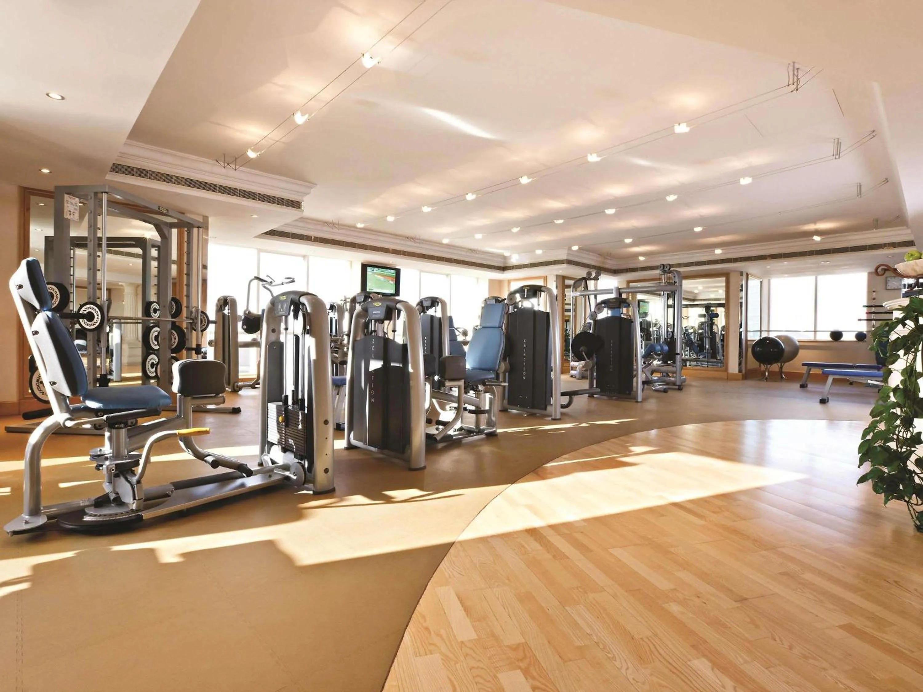 Fitness centre/facilities in Fairmont Dubai