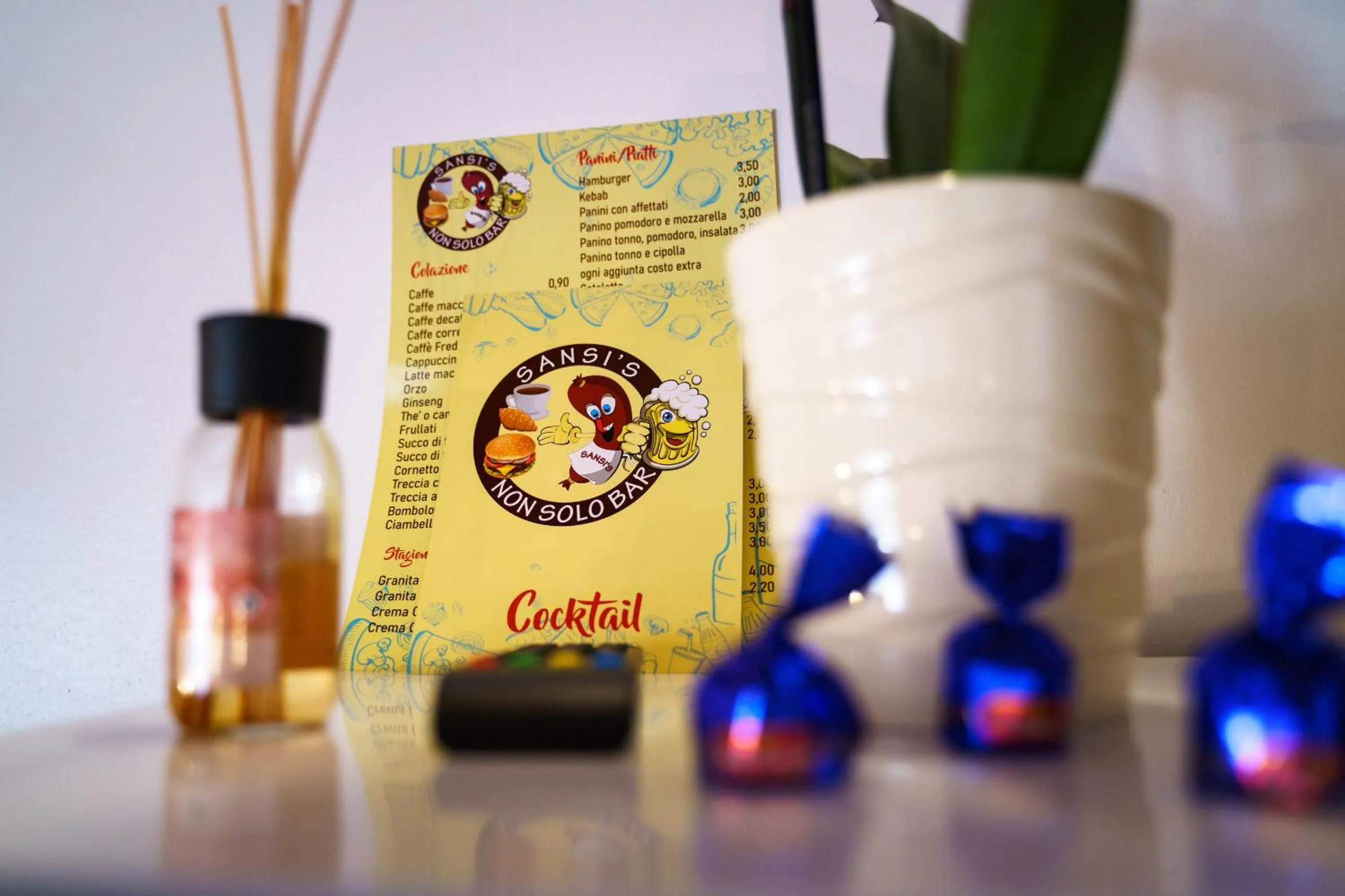 Coffee/tea facilities in Sansi´s Sapri Camere