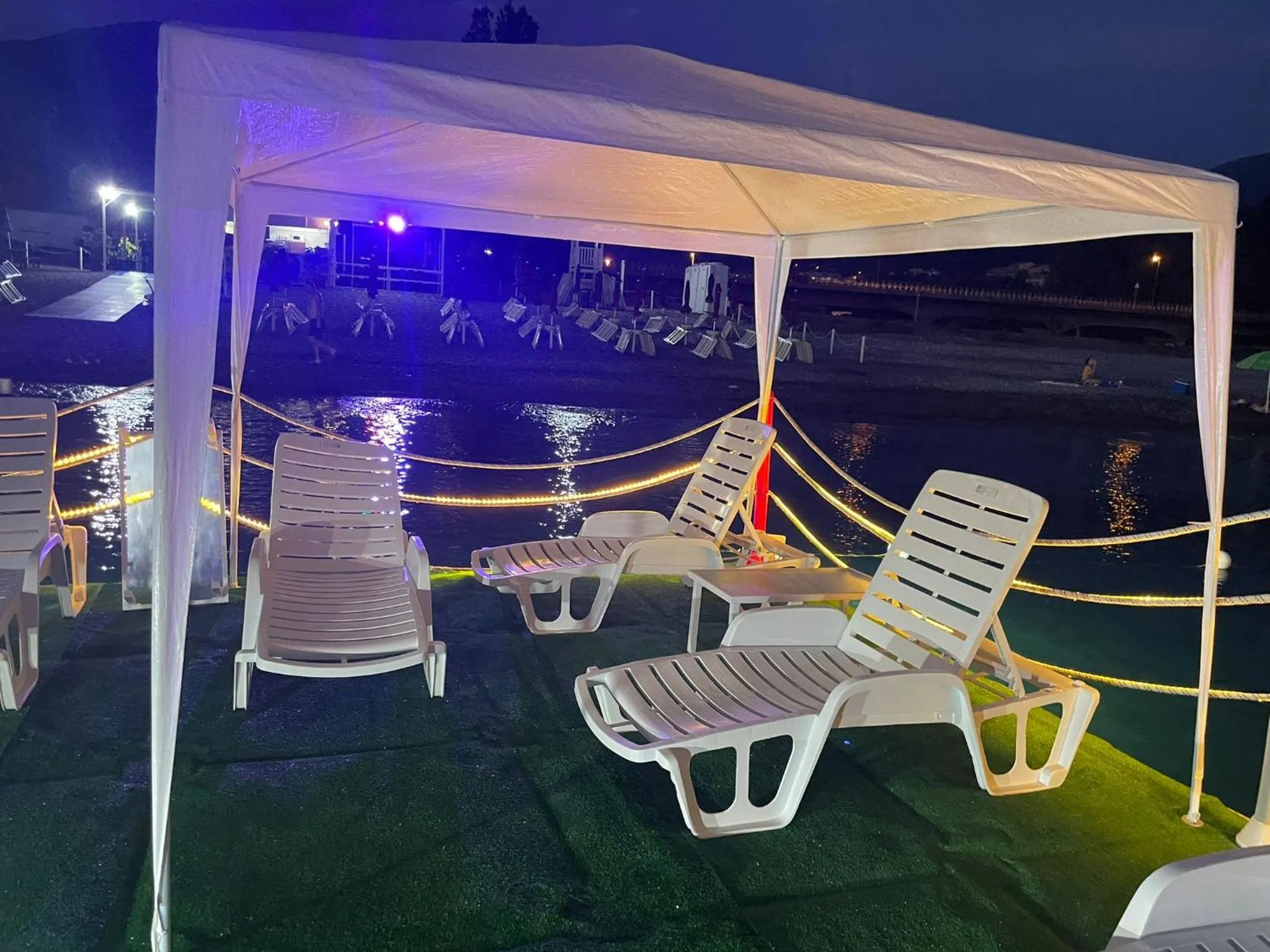 Night in Sansi´s Sapri Camere