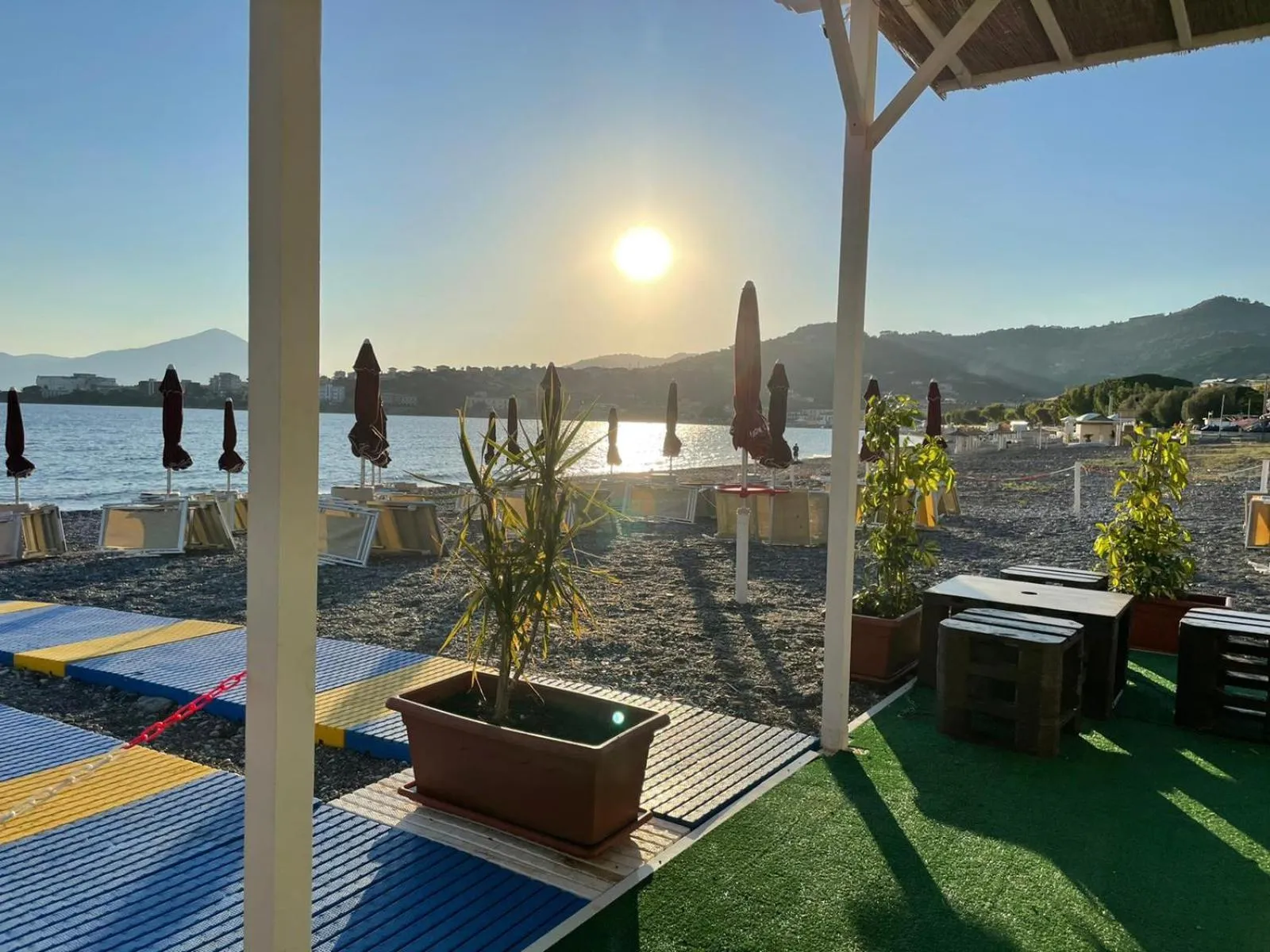 Beach in Sansi´s Sapri Camere