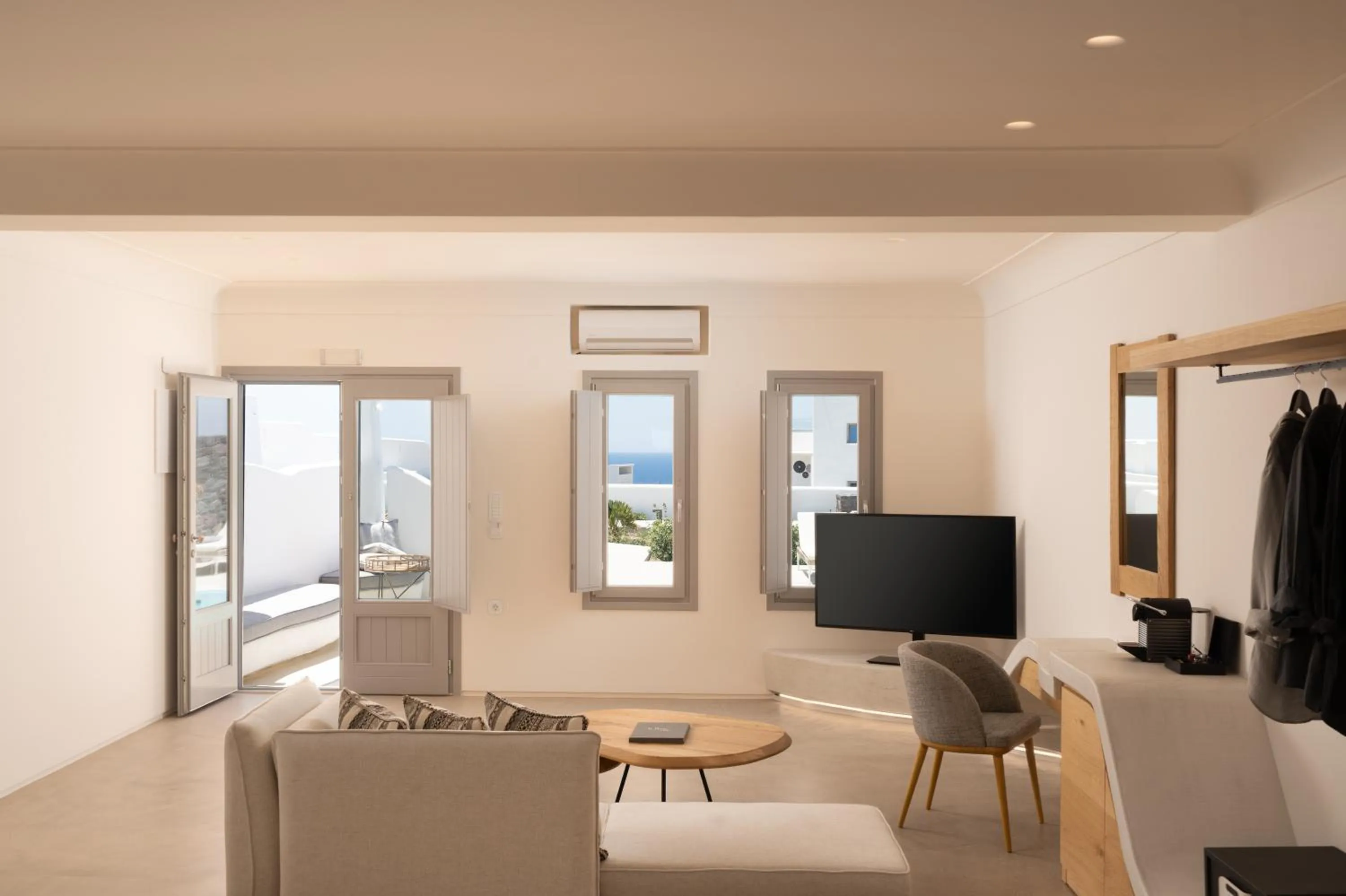 Living room in La Ponta Villas & Suites