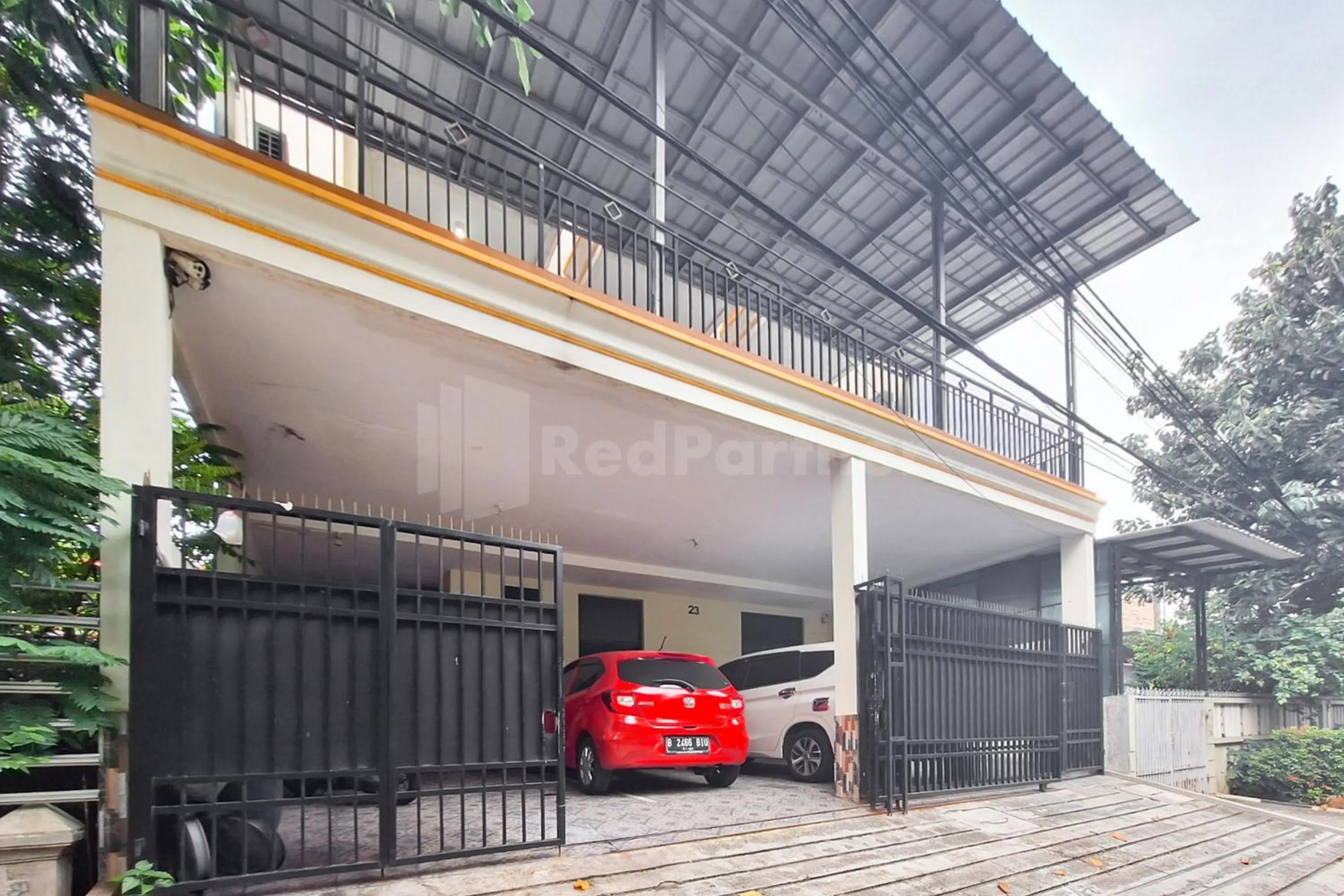 Property building in Joy Homestay At Pulomas RedPartner