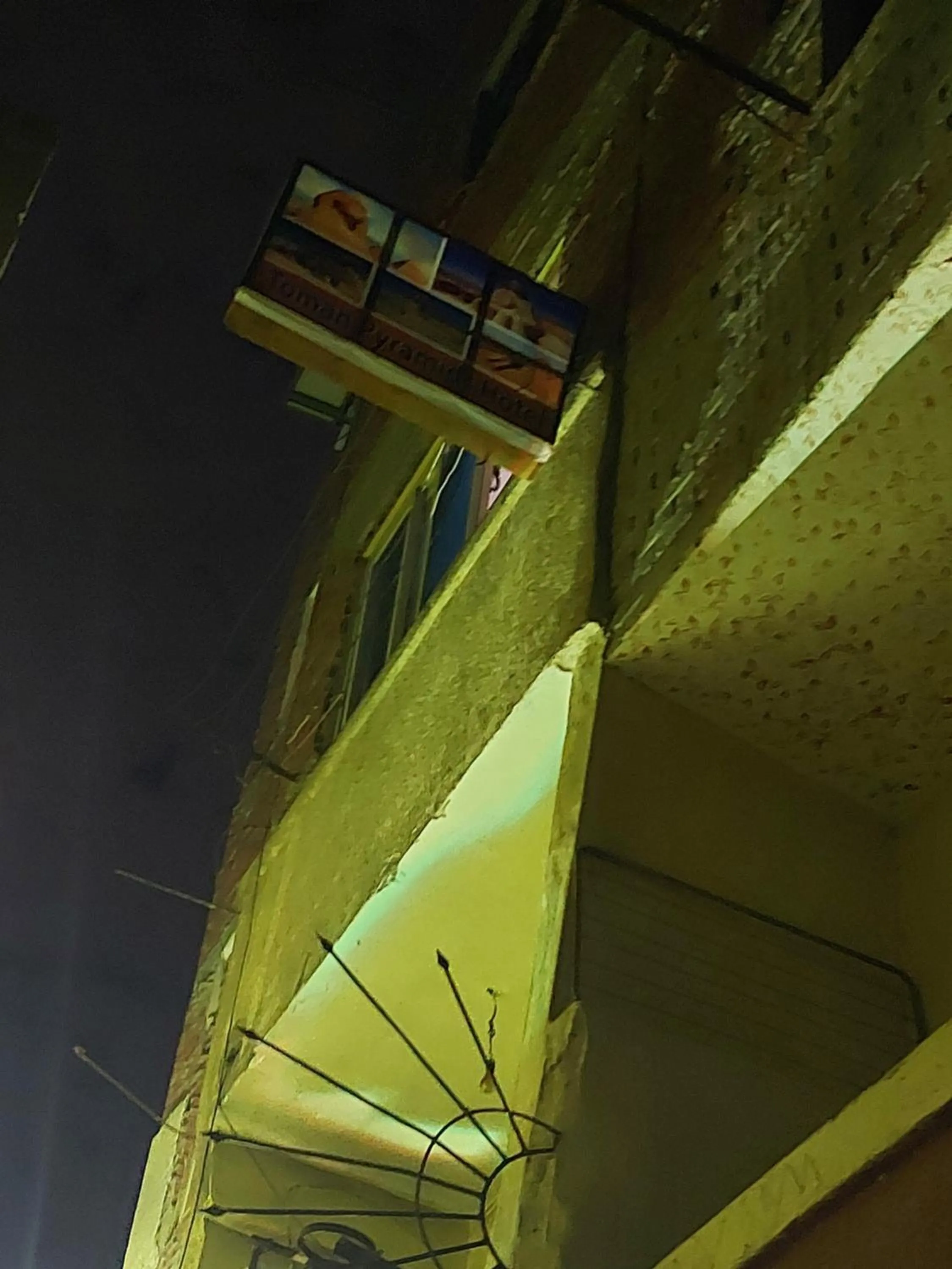 Toman Pyramids hotel