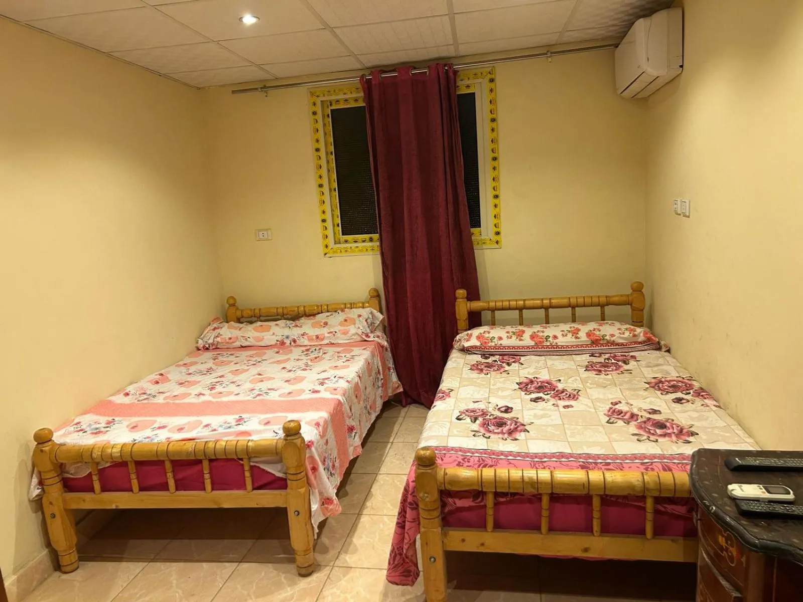 Bed in Toman Pyramids hotel