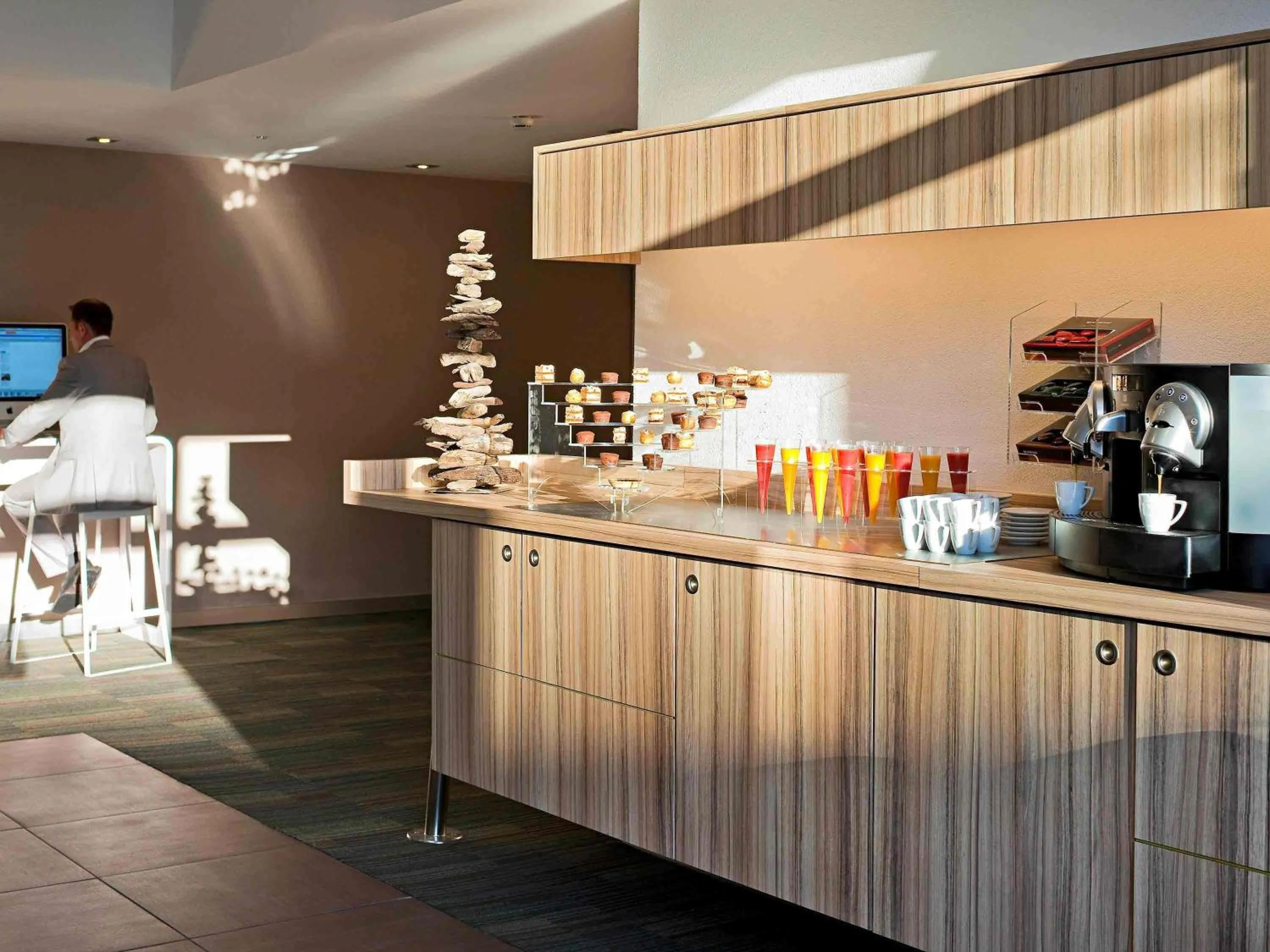 Meeting/conference room in Novotel Lausanne Bussigny