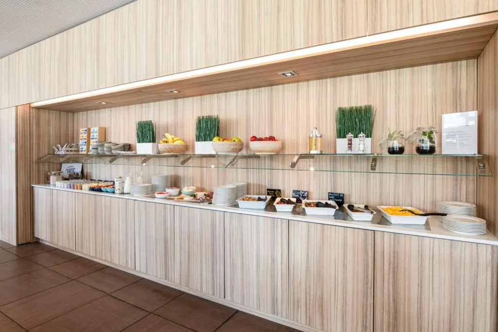 Coffee/tea facilities in Novotel Lausanne Bussigny