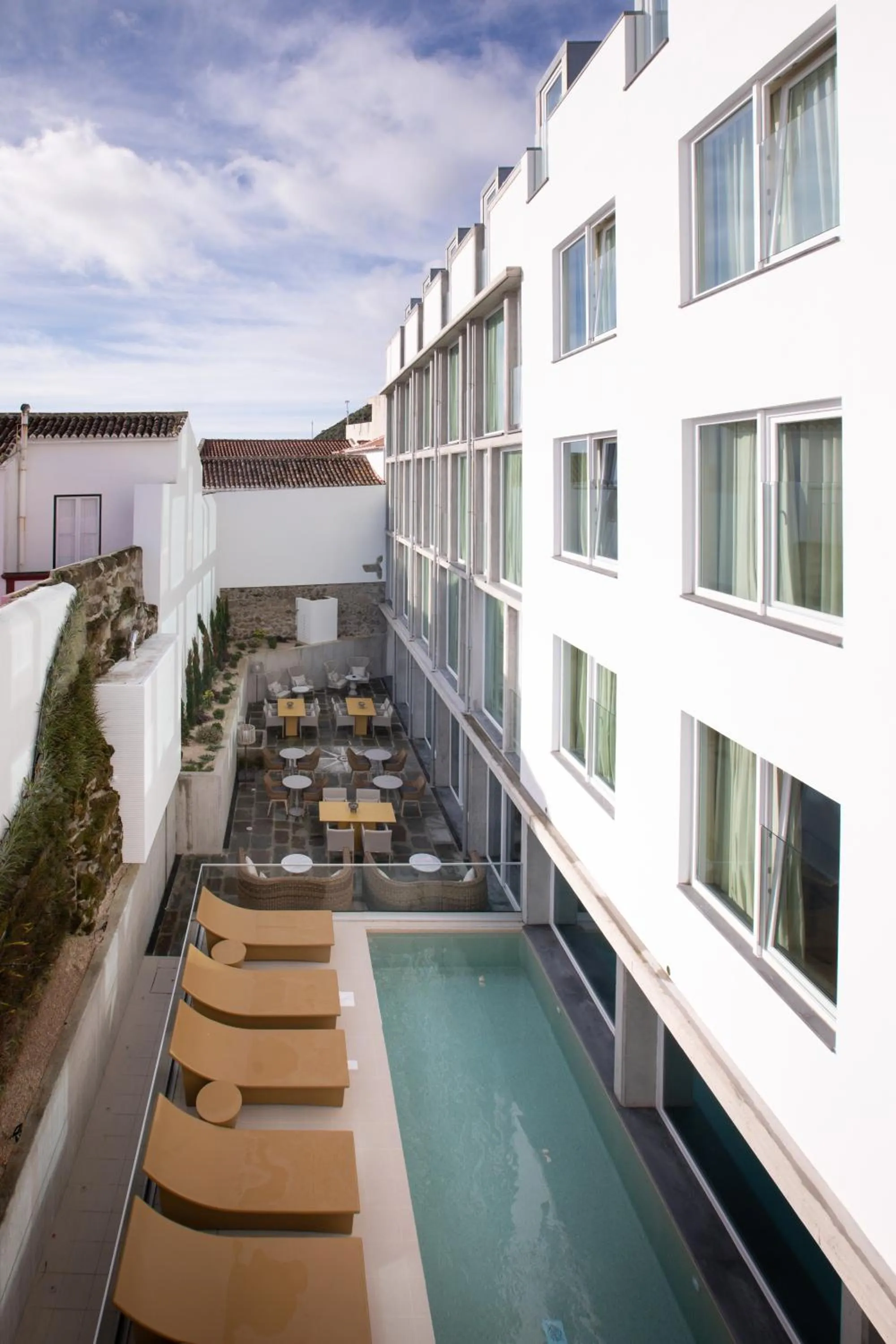 Patio in Zenite Boutique Hotel & SPA