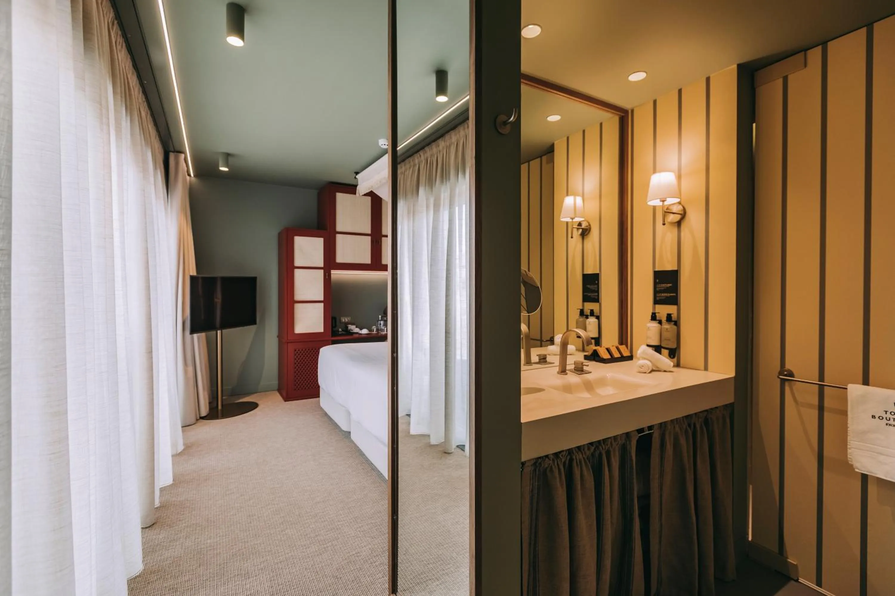 Bathroom in Torel Terra Brava