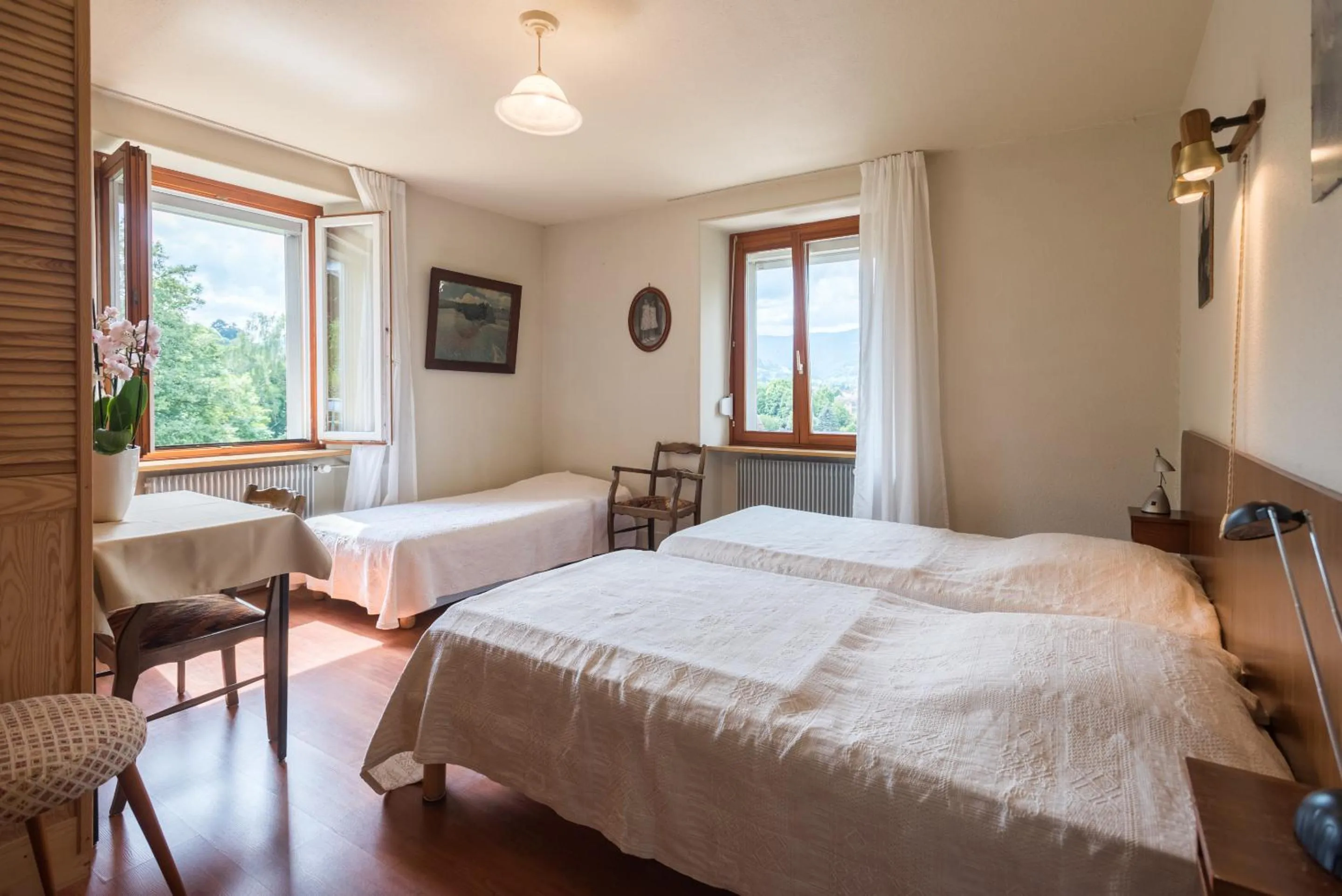 Bedroom, Bed in Appartements Maison Bellevue