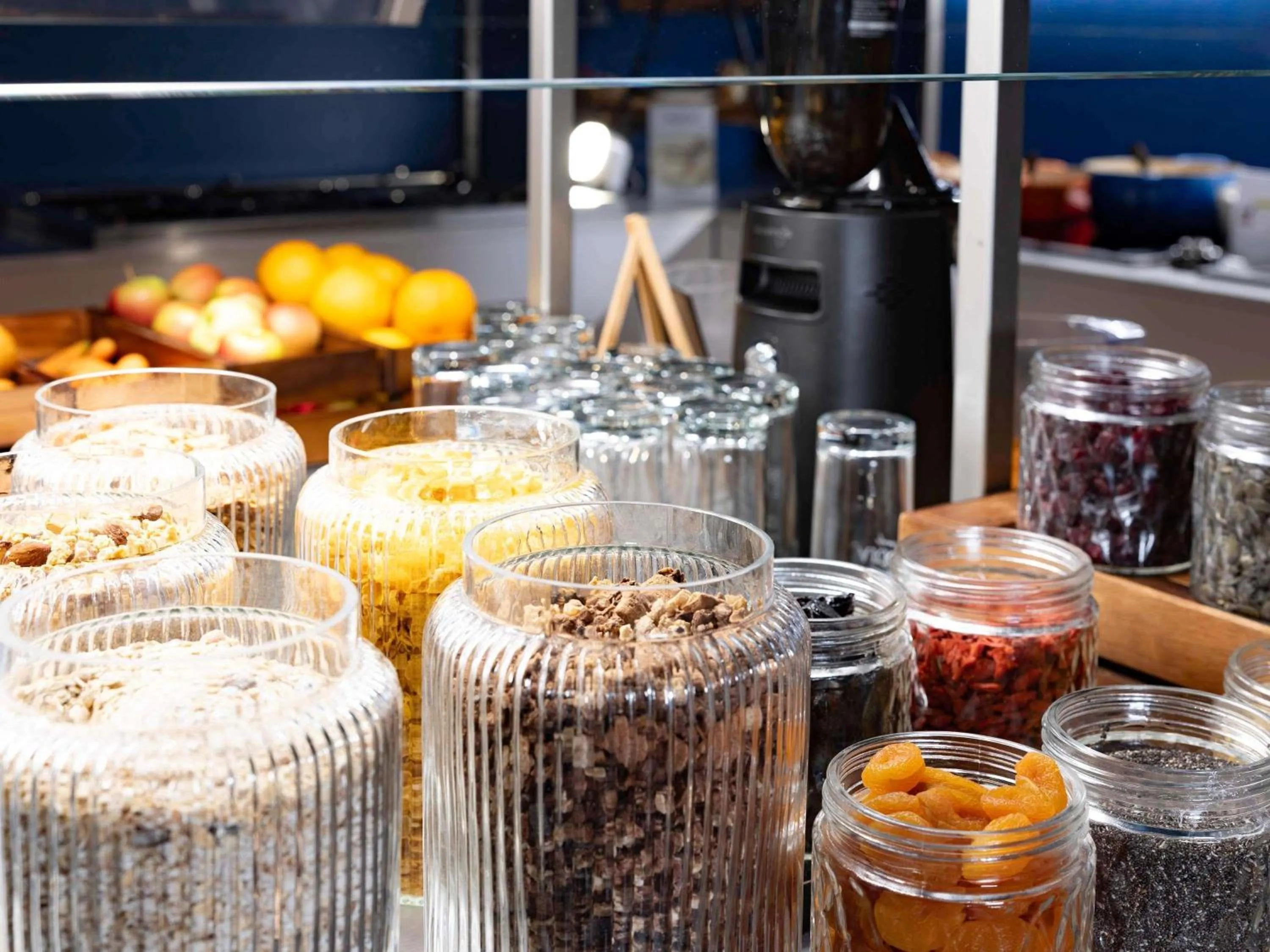 Breakfast in Novotel Zurich City West