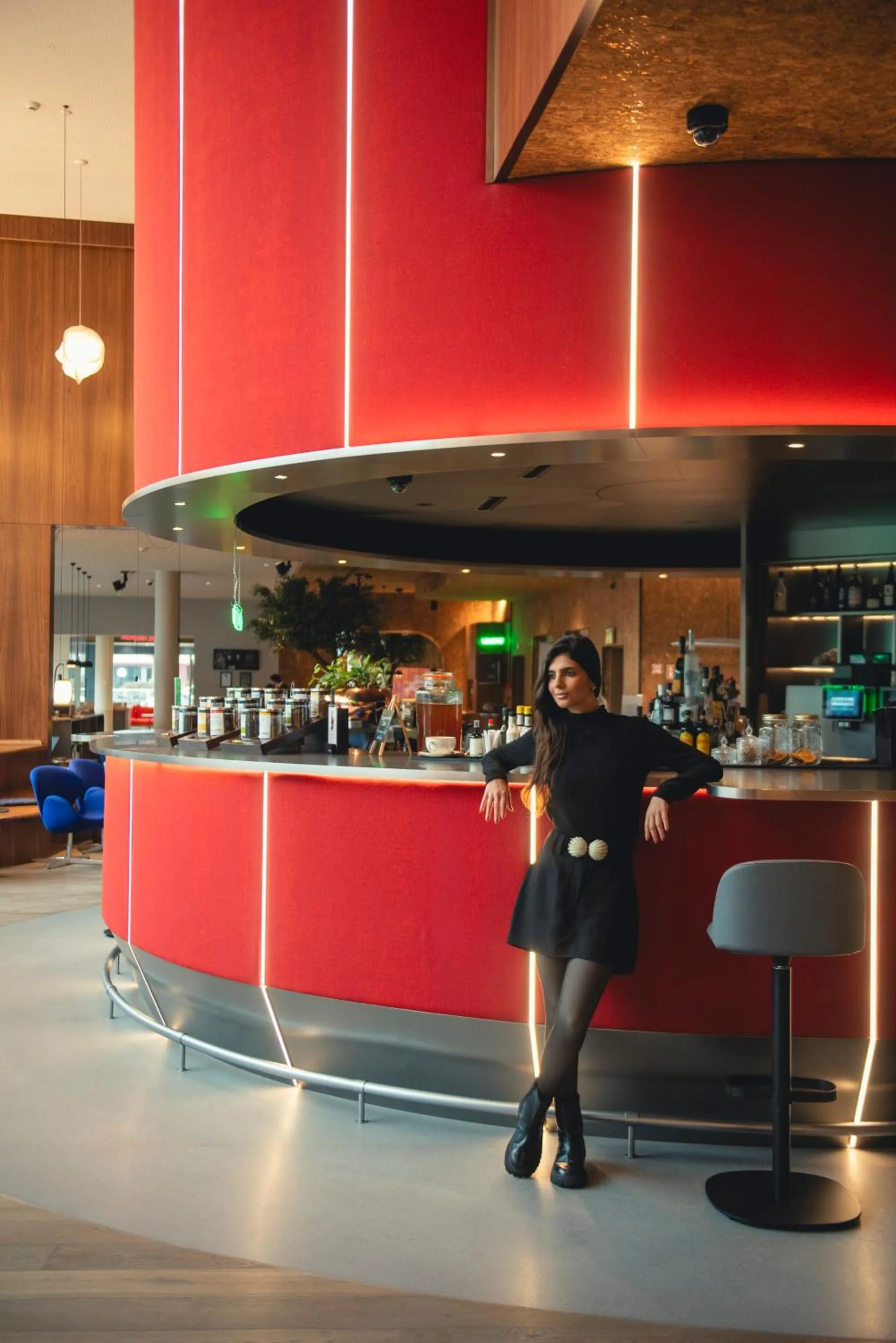 Restaurant/places to eat in Novotel Zurich City West