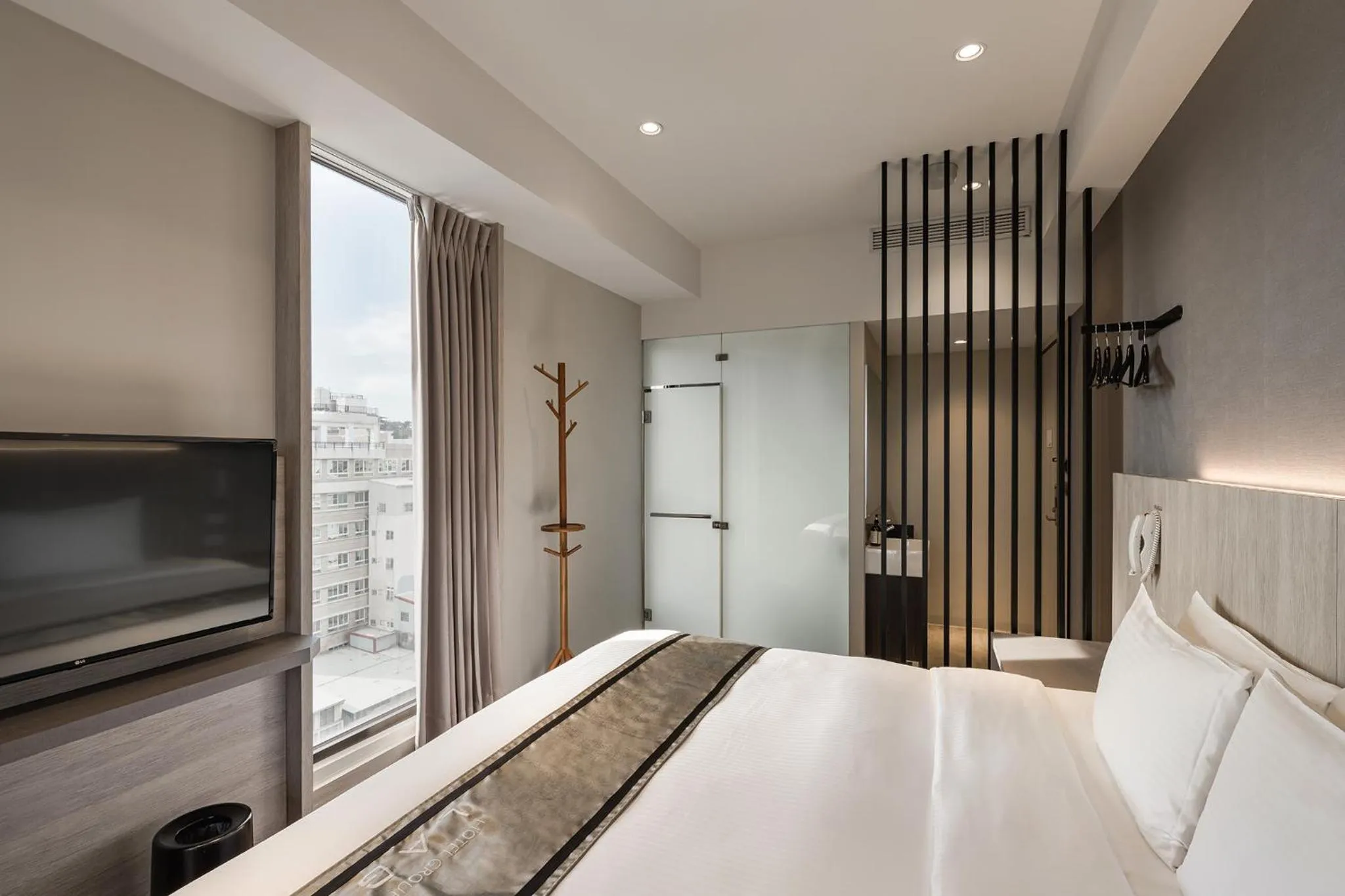 Photo of the whole room, Bed in Hotel YAM LAGOM