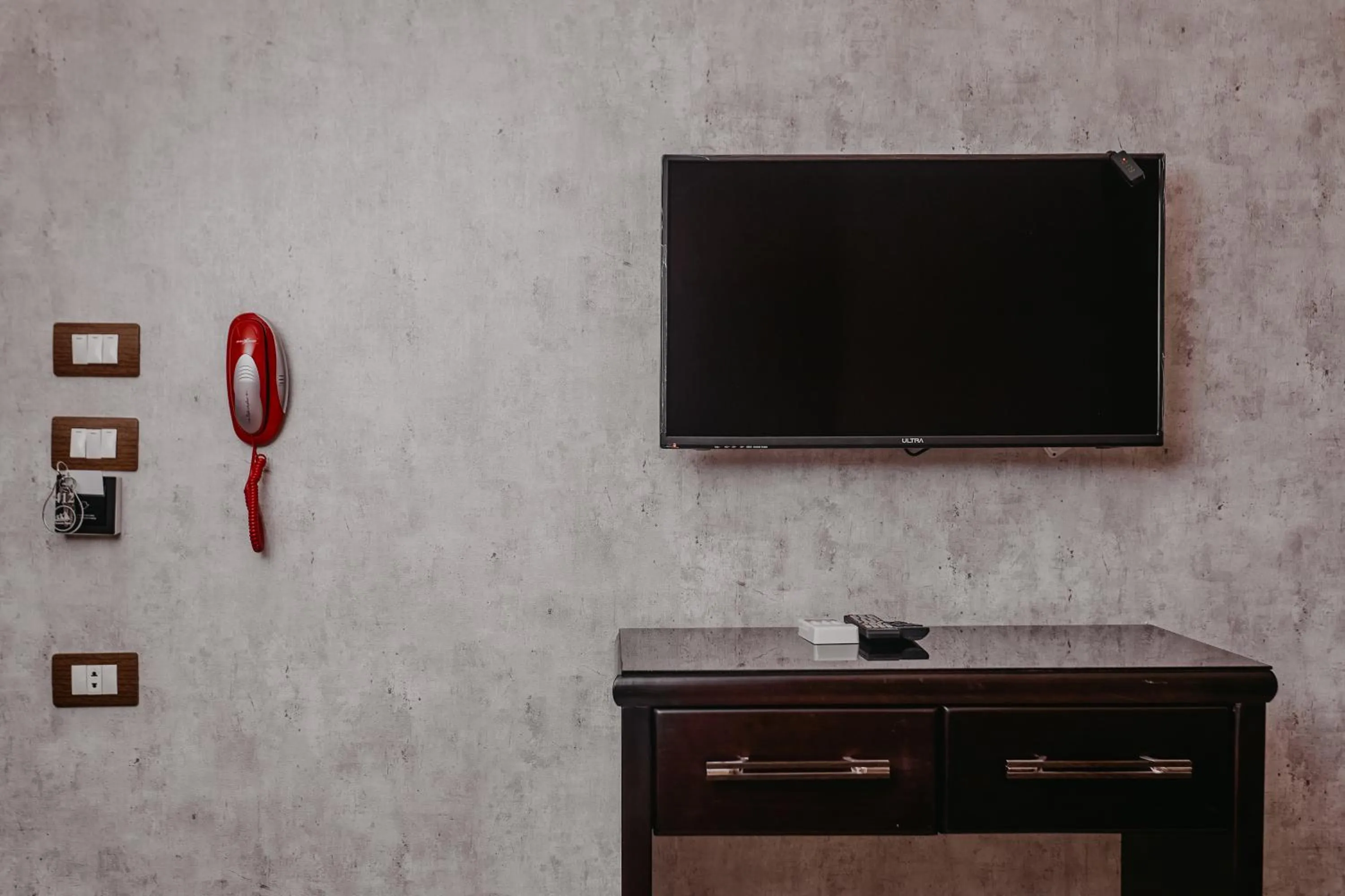 TV and multimedia in Pyramids Planet Hotel