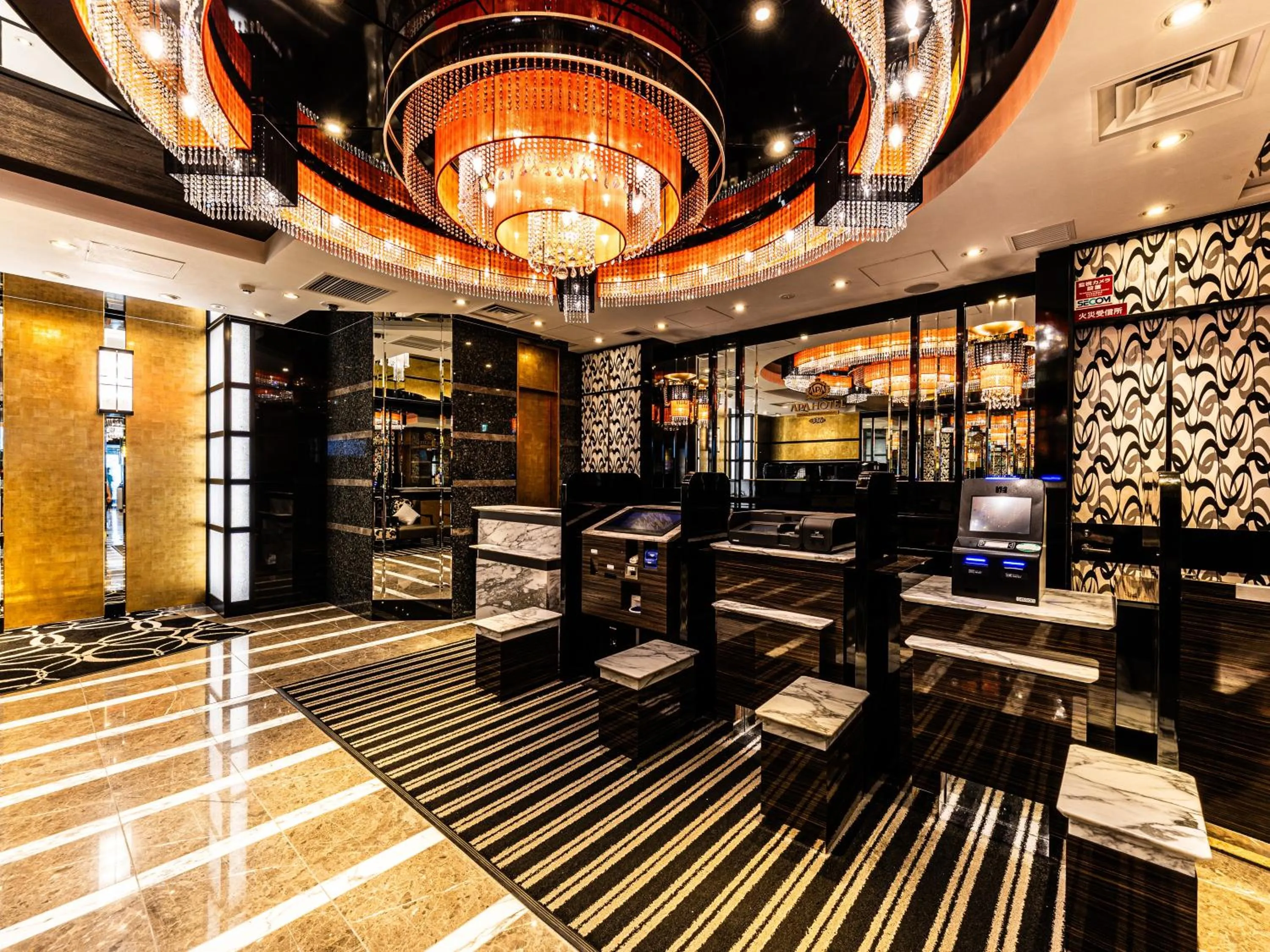 Lobby or reception in APA Hotel Osaka Temmabashi Ekimae