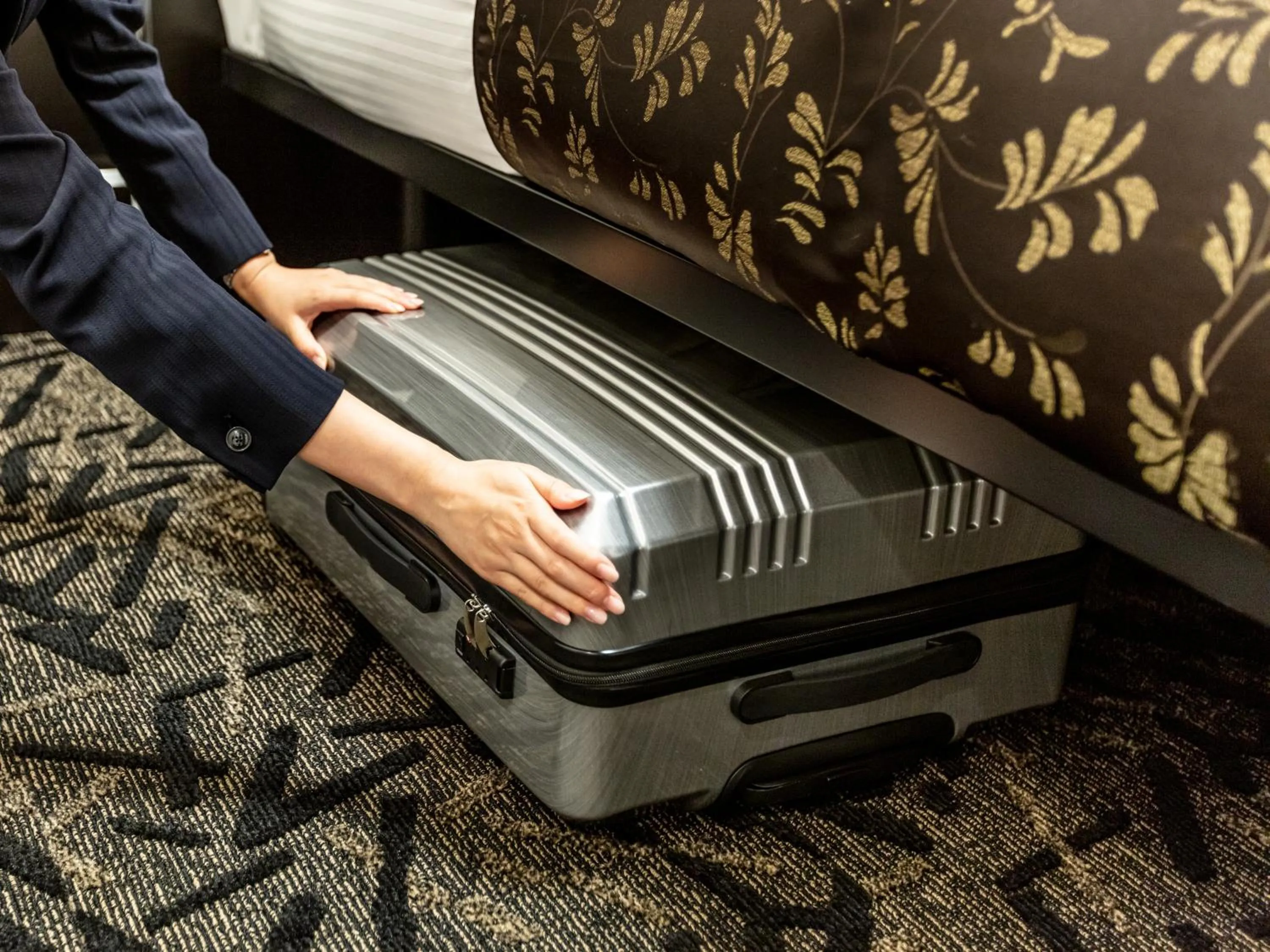 Photo of the whole room in APA Hotel Osaka Temmabashi Ekimae