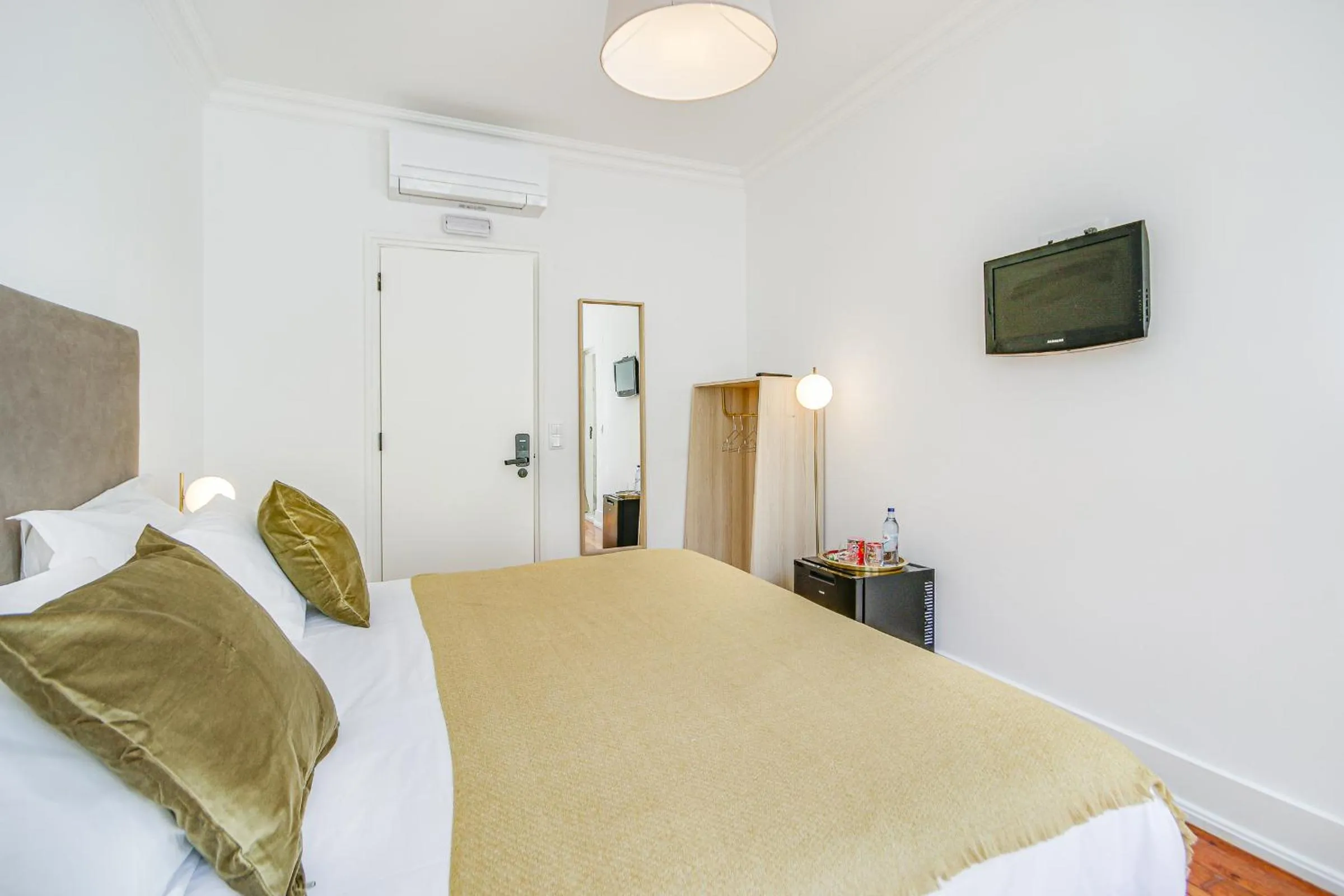 Bedroom, Bed in Alvalade Palace