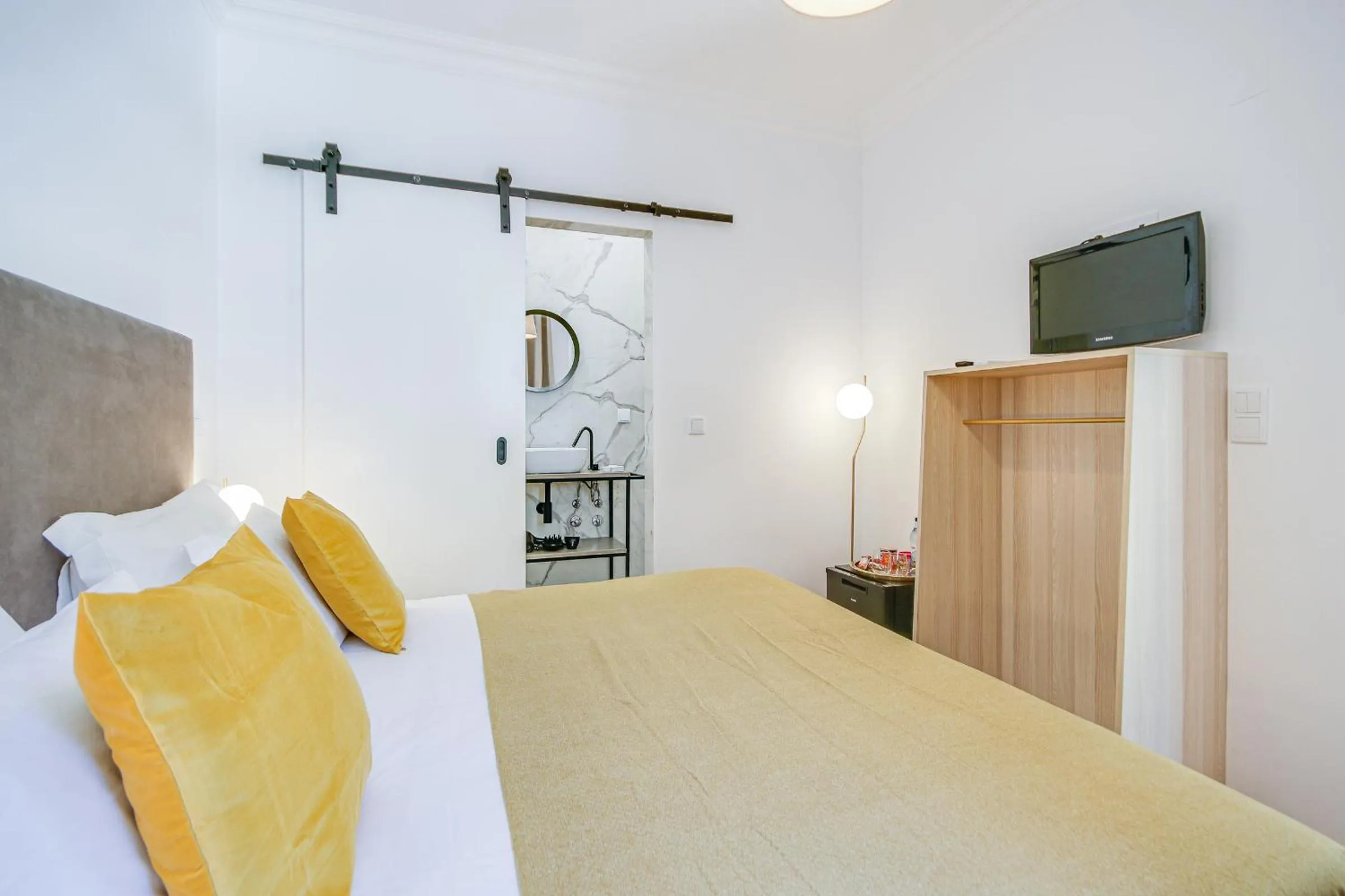 Bedroom, Bed in Alvalade Palace