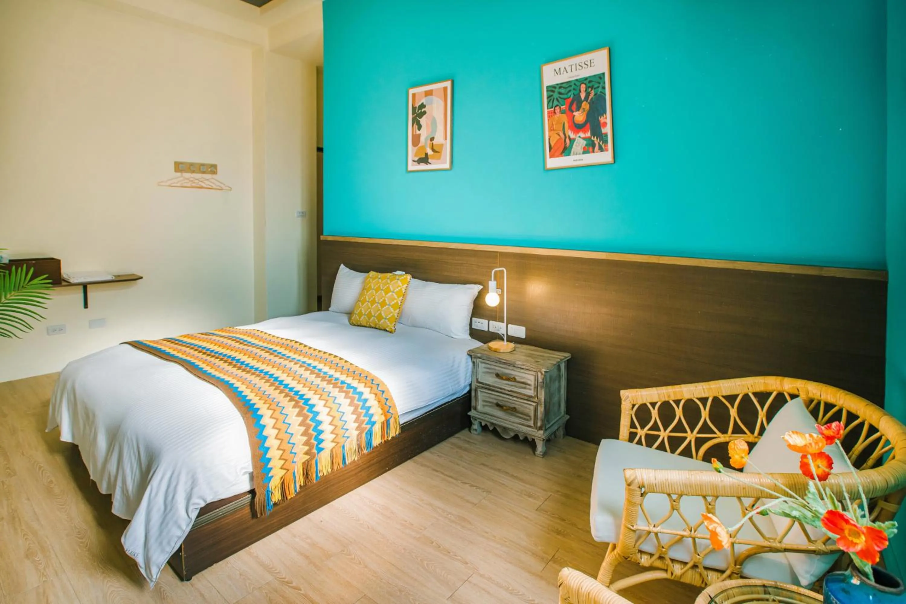 Photo of the whole room, Bed in Fun Trip - Fu May Sea View Holiday house l 無敵海景交誼廳 l 附汽機車租賃 l