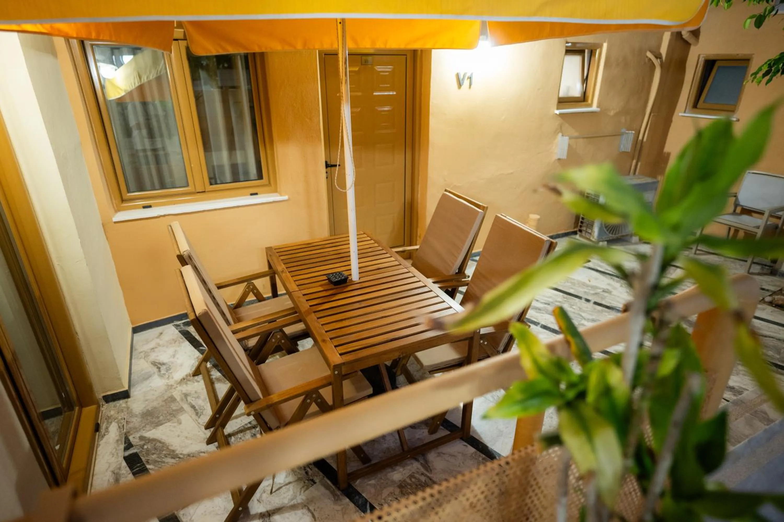 Esperides Beach Hotel Apartments