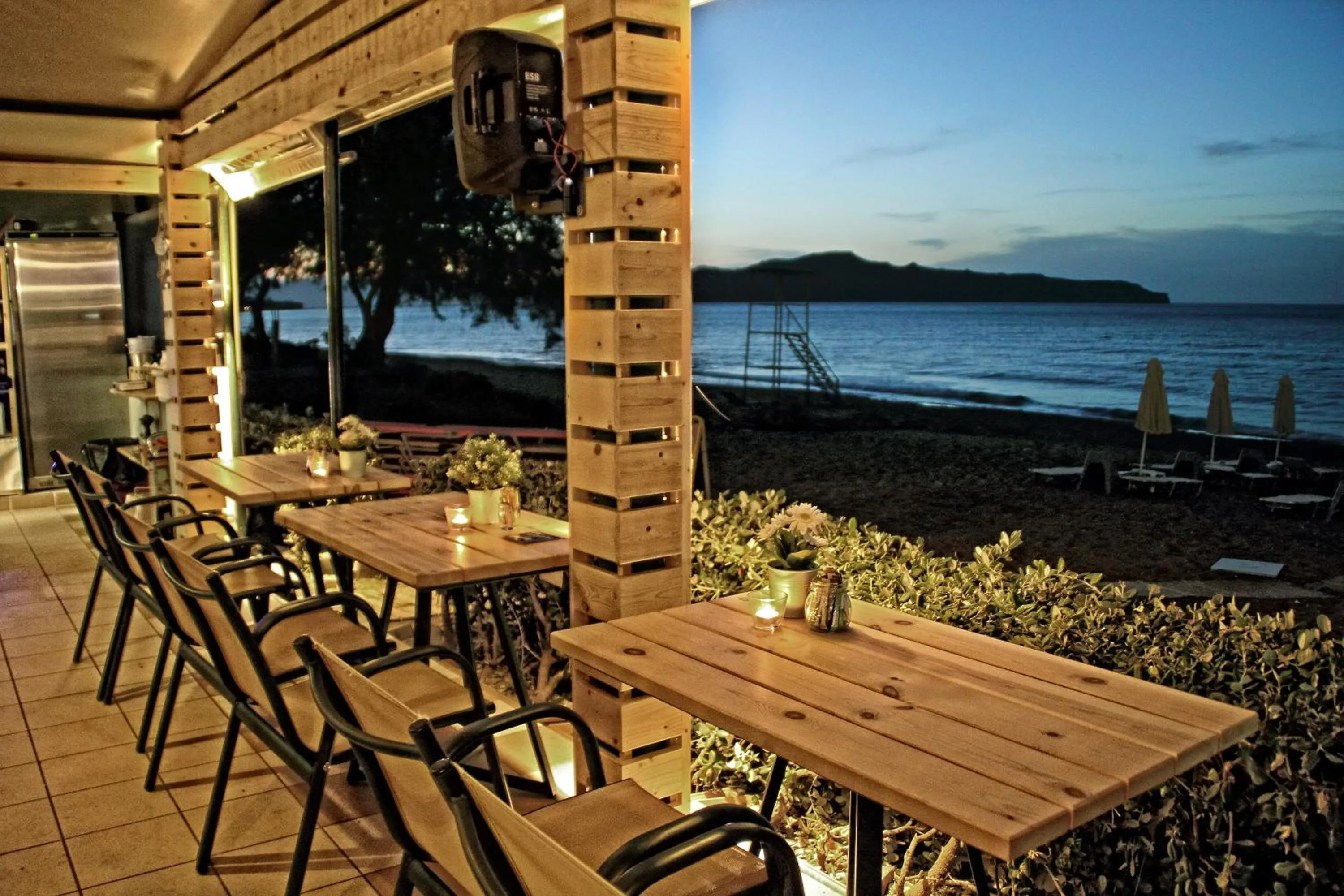 Esperides Beach Hotel Apartments