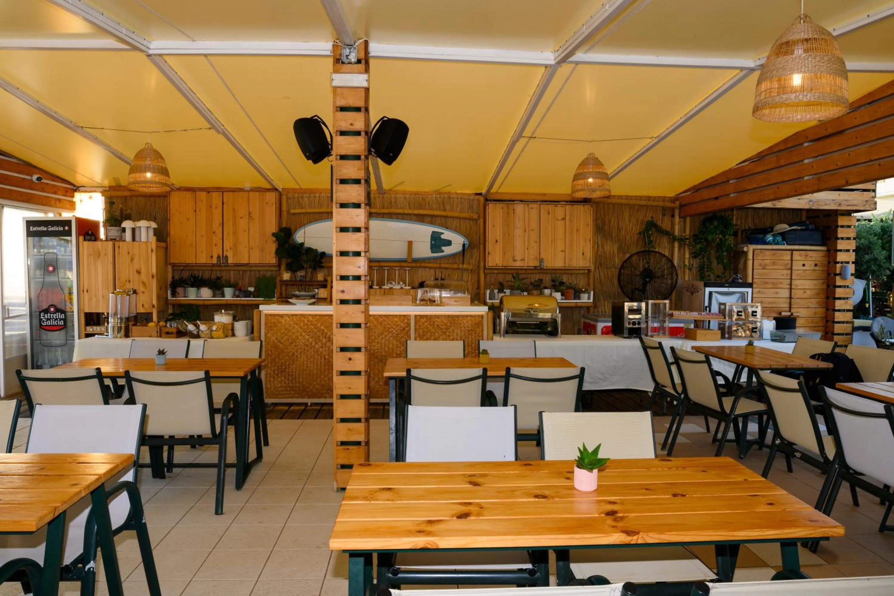 Esperides Beach Hotel Apartments