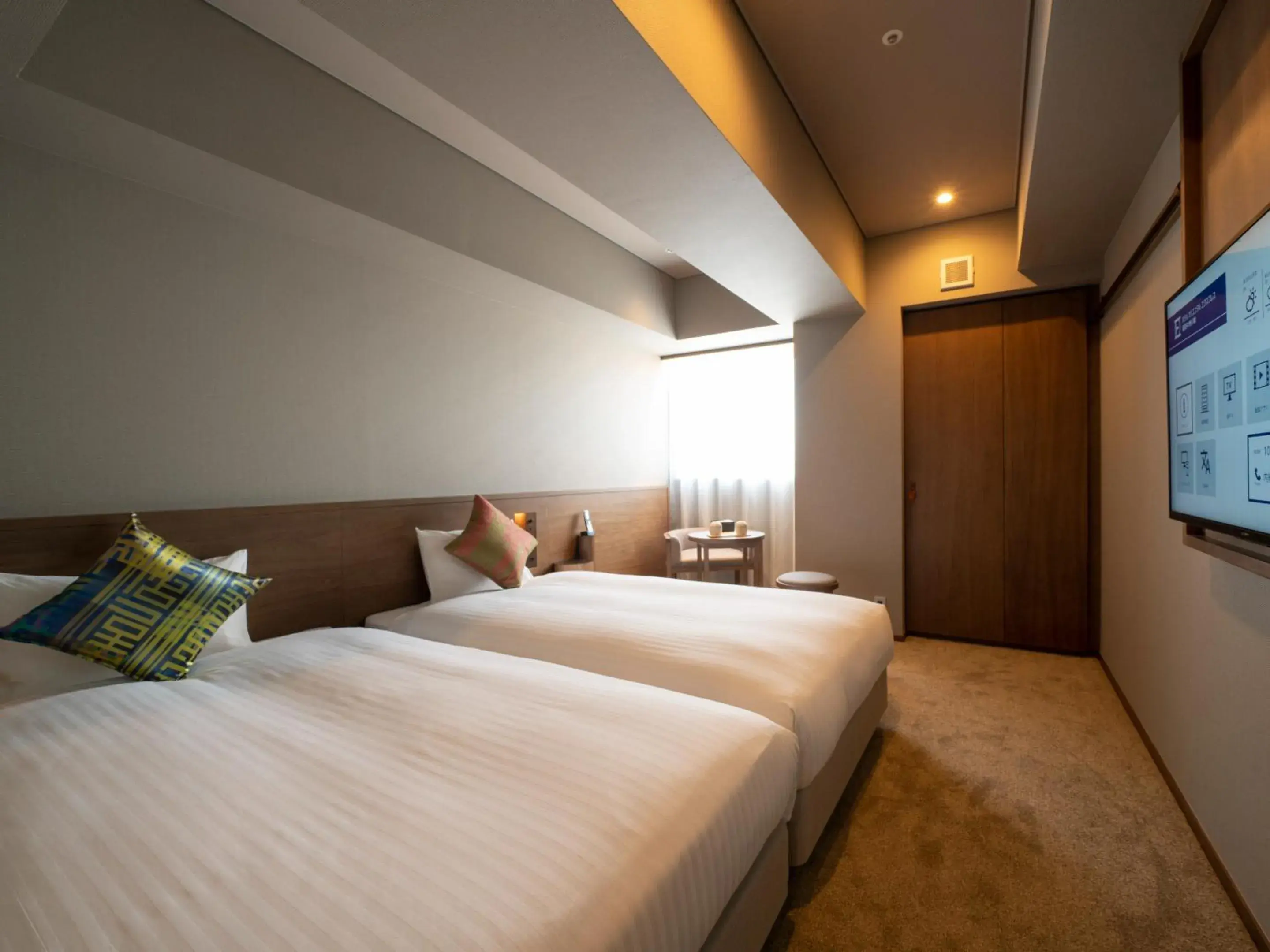 Superior Twin A - single occupancy - Non-Smoking (Shower booth only) in Hotel Oriental Express Fukuoka Nakasu Kawabata Superior Twin A - single occupancy - Non-Smoking (Shower booth only) in Hotel Oriental Express Fukuoka Nakasu Kawabata