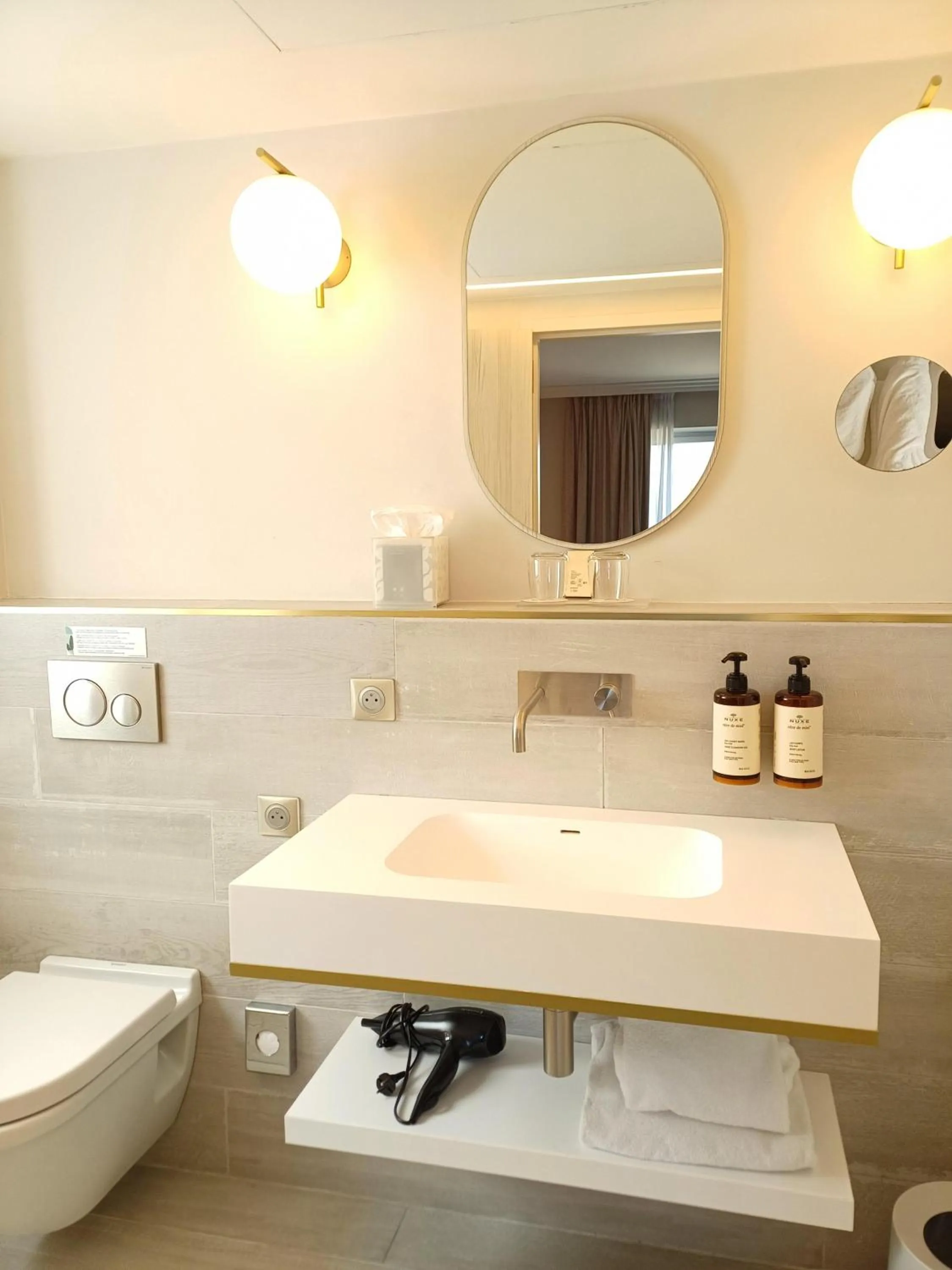 Bathroom in Ilot du Golf BW Premier Collection